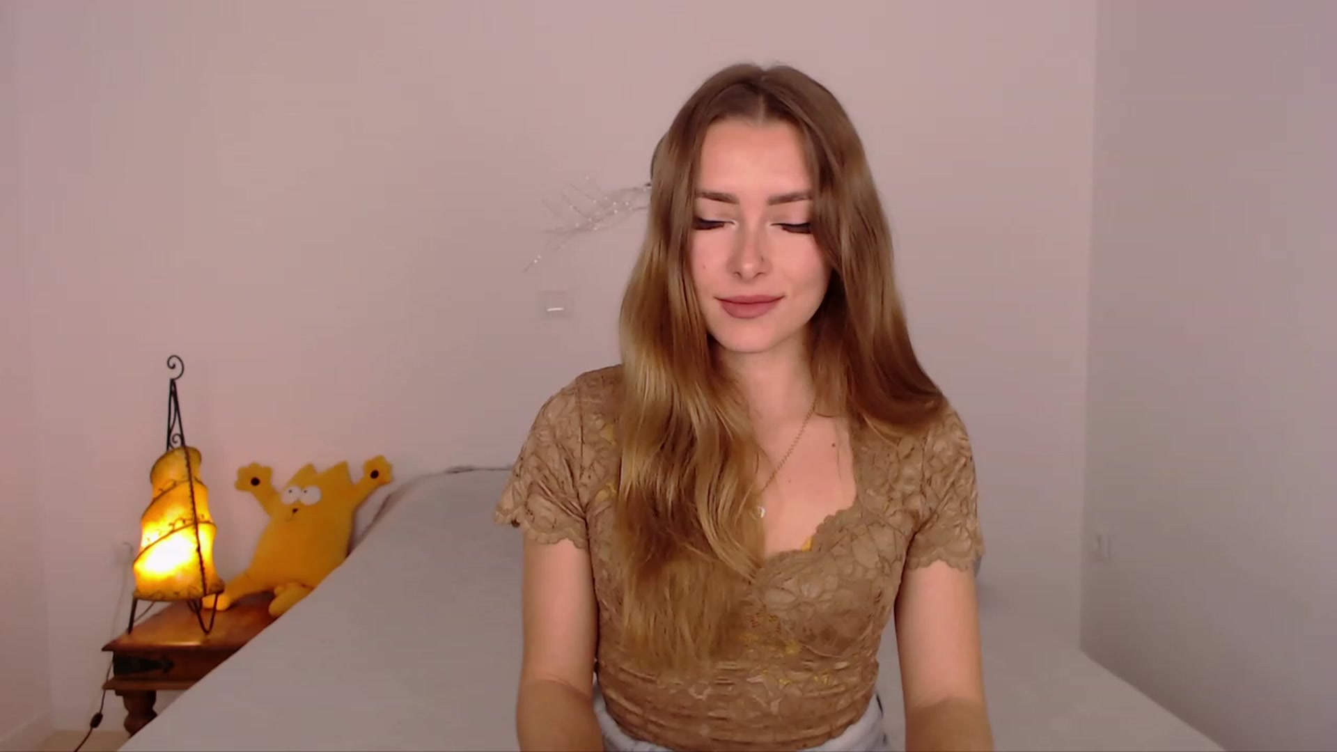 Gallery image thumbnail from SimonsWife's myfreecams stream on, 01/28/2024, 13:11 image 15 of 20