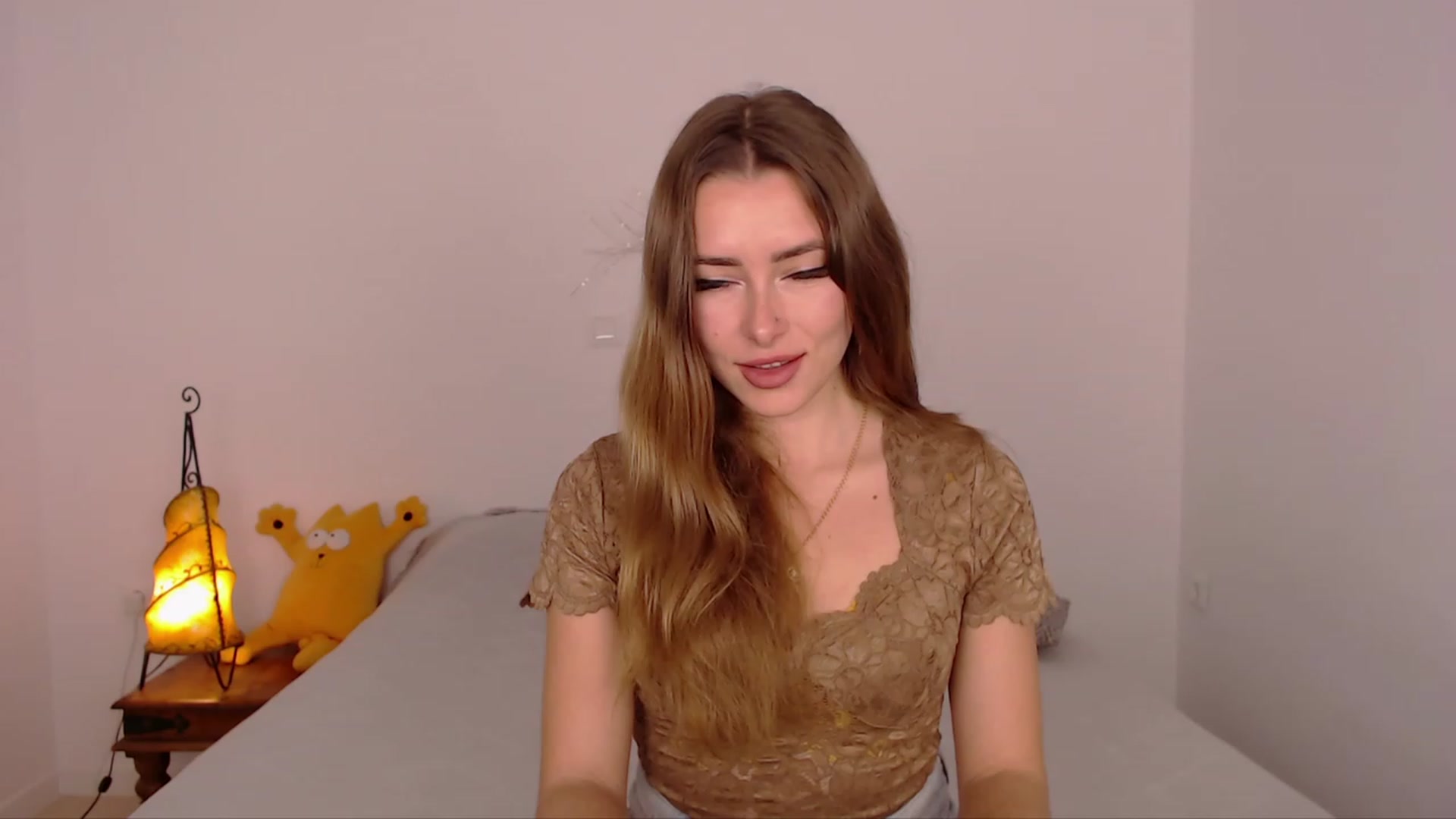 Gallery image thumbnail from SimonsWife's myfreecams stream on, 01/28/2024, 13:11 image 18 of 20
