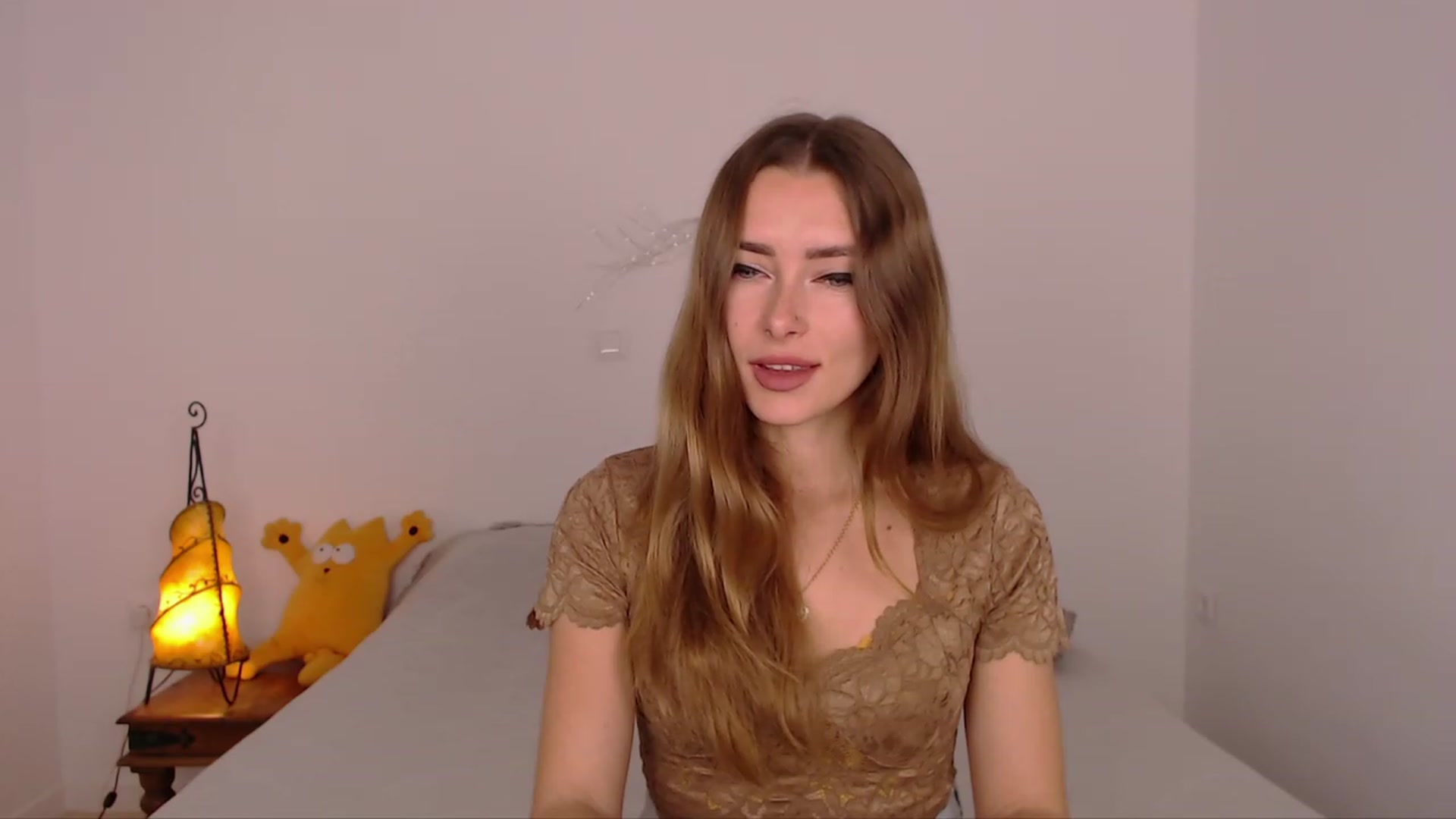 Gallery image thumbnail from SimonsWife's myfreecams stream on, 01/28/2024, 13:11 image 7 of 20