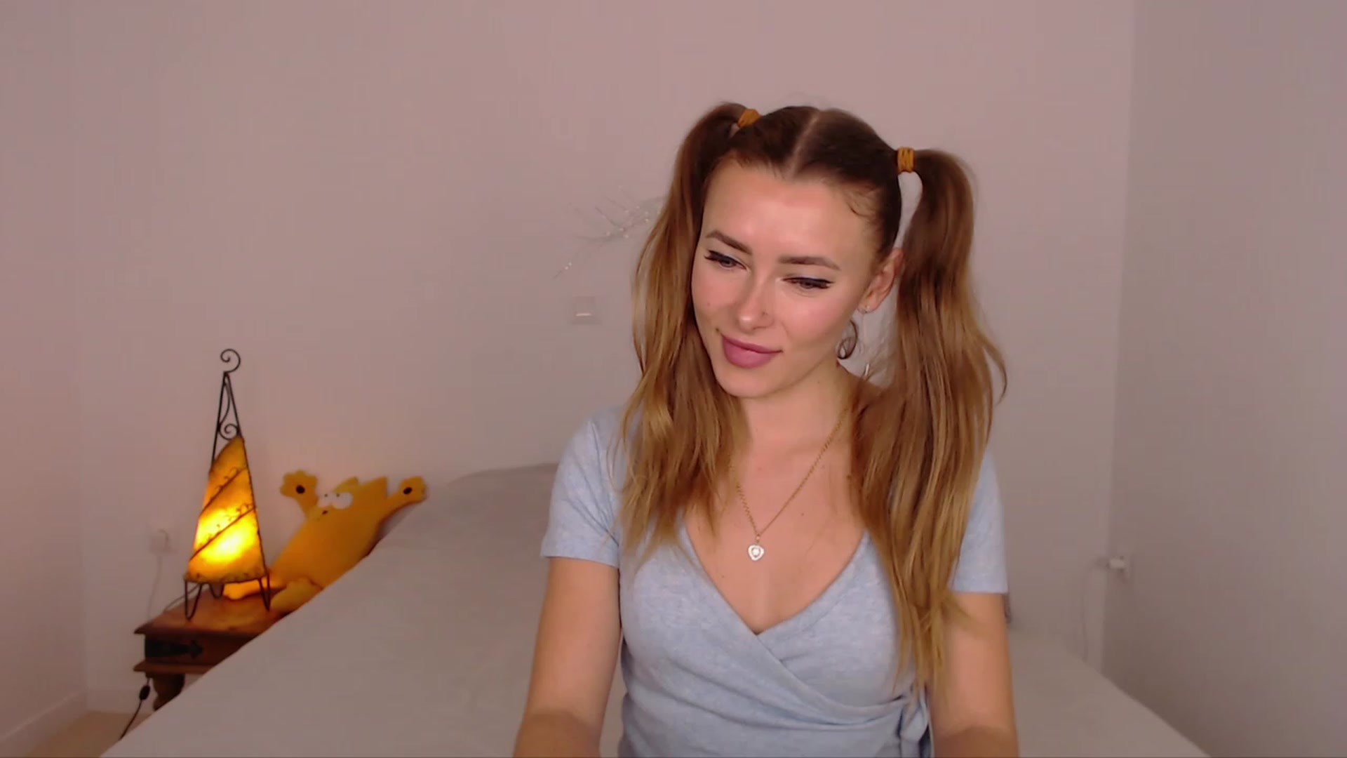 Gallery image thumbnail from SimonsWife's myfreecams stream on, 01/29/2024, 13:56 image 12 of 20