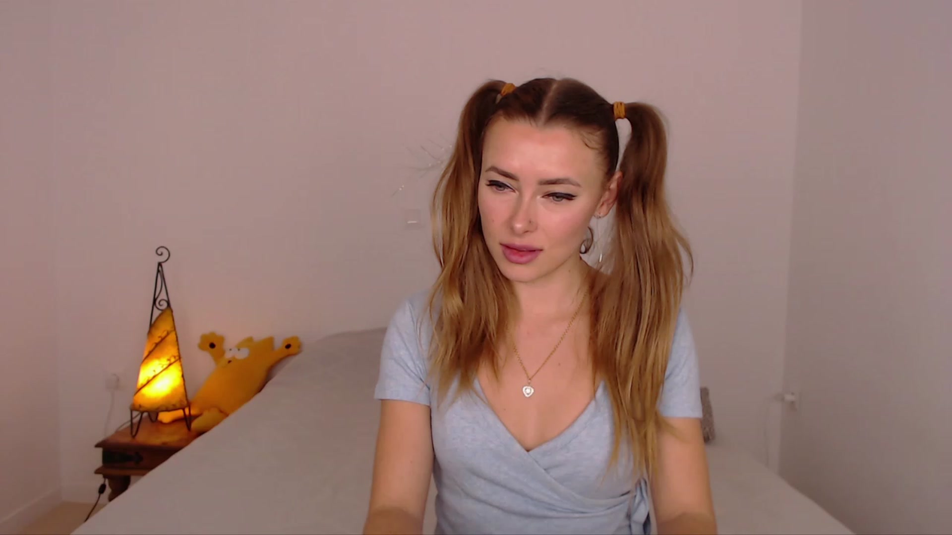 Gallery image thumbnail from SimonsWife's myfreecams stream on, 01/29/2024, 13:56 image 14 of 20