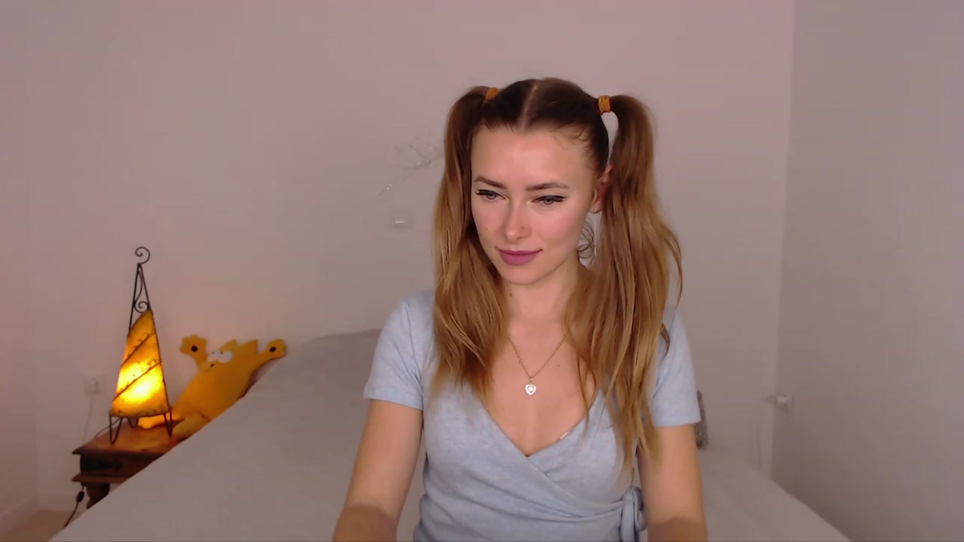 Gallery image thumbnail from SimonsWife's myfreecams stream on, 01/29/2024, 17:15 image 5 of 20