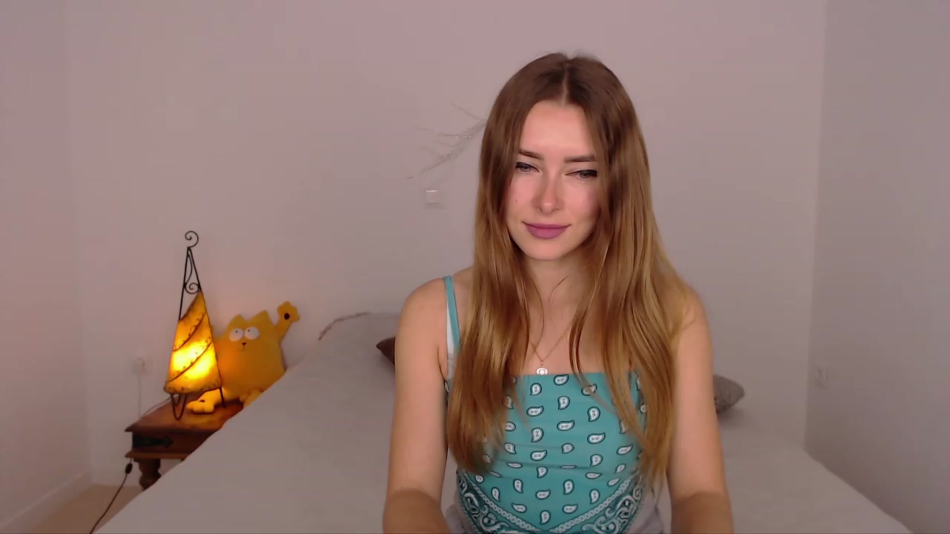 Gallery image thumbnail from SimonsWife's myfreecams stream on, 02/01/2024, 13:27 image 9 of 20
