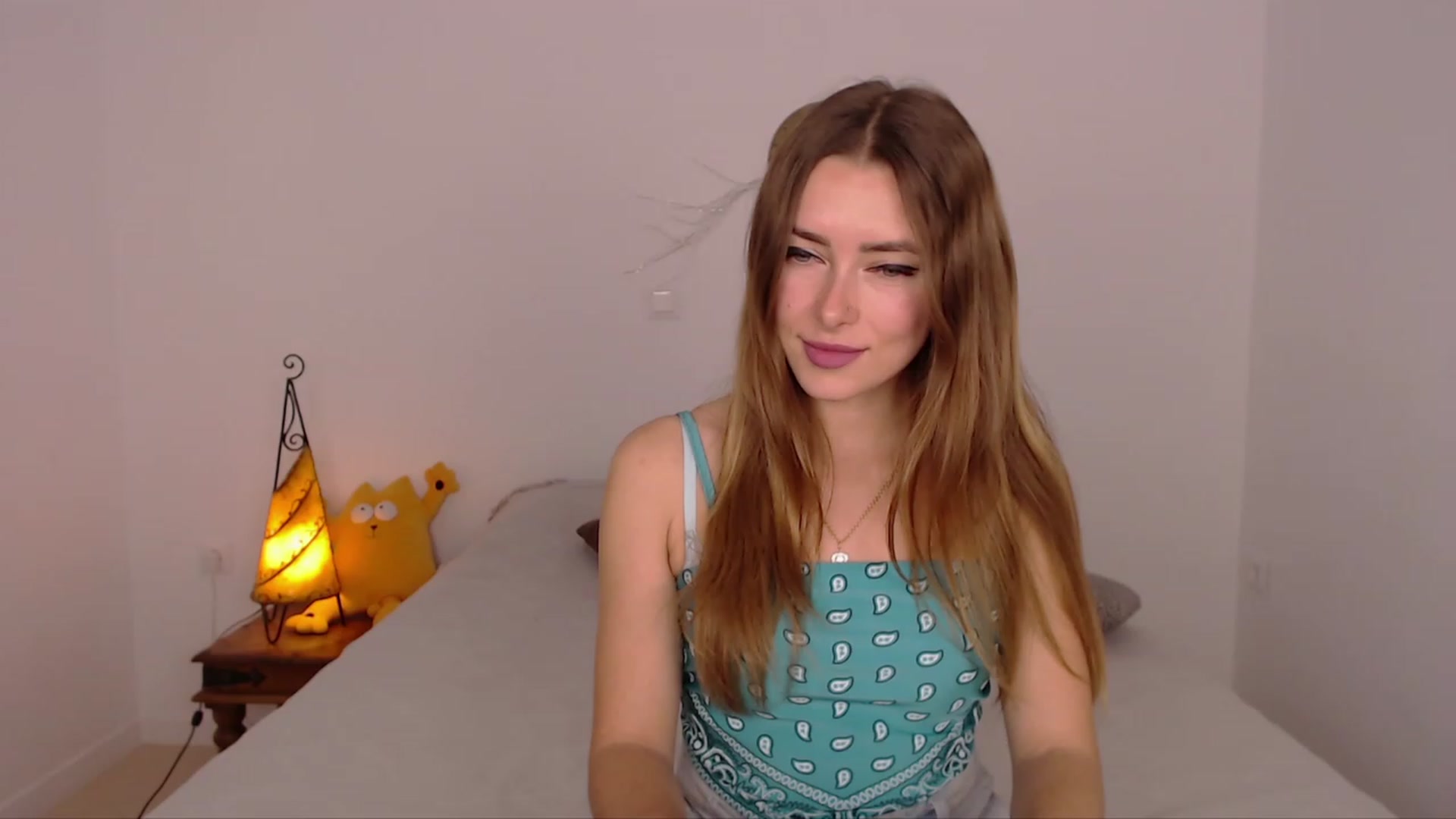 Gallery image thumbnail from SimonsWife's myfreecams stream on, 02/01/2024, 13:27 image 20 of 20