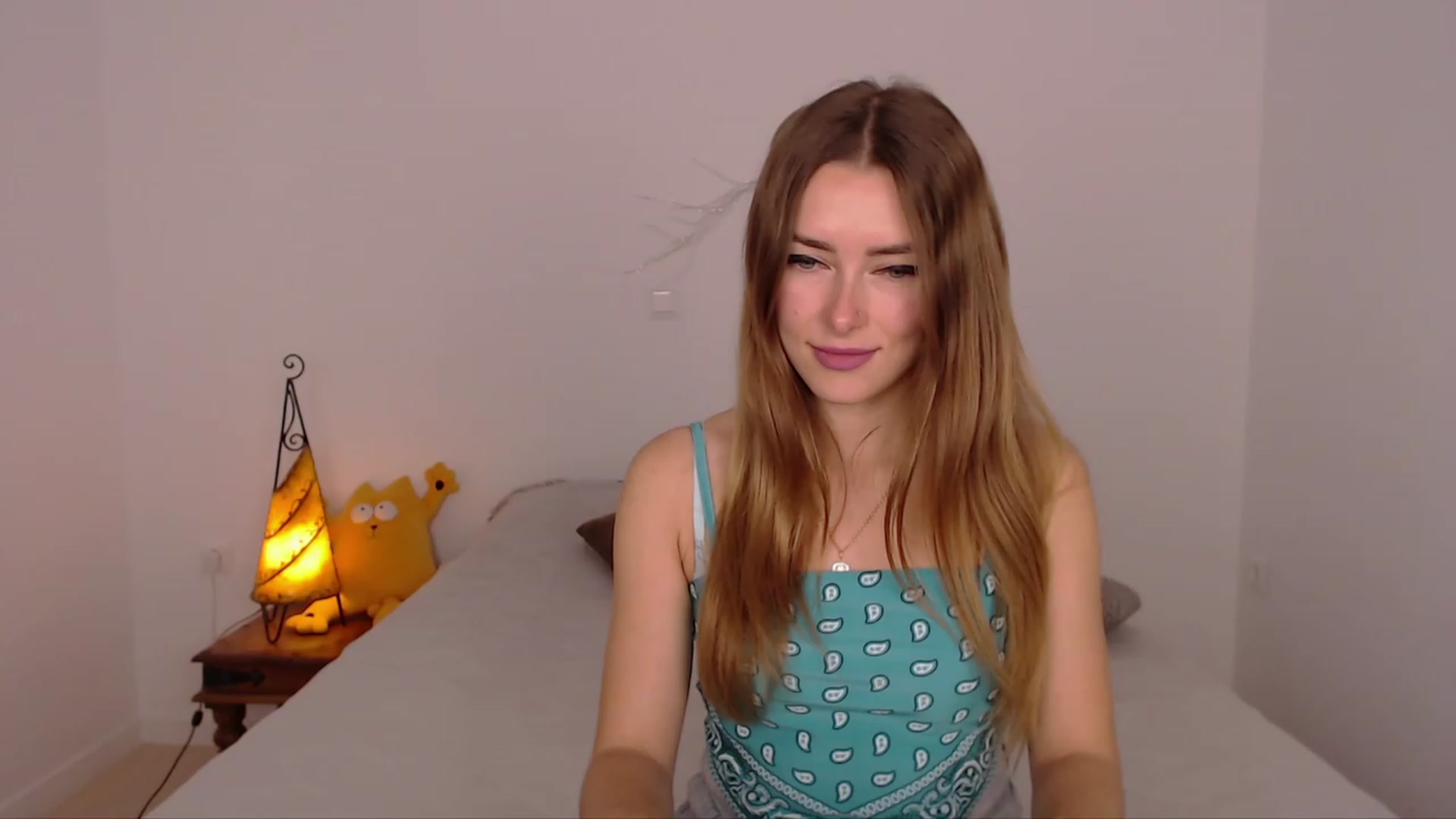 Gallery image thumbnail from SimonsWife's myfreecams stream on, 02/01/2024, 13:27 image 8 of 20