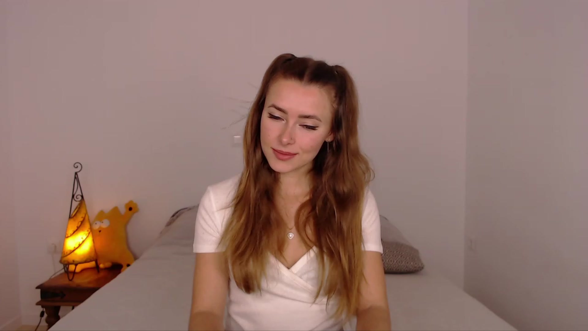 Gallery image thumbnail from SimonsWife's myfreecams stream on, 02/05/2024, 12:31 image 11 of 20