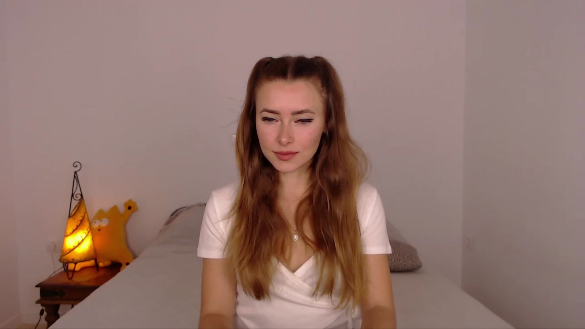Gallery image thumbnail from SimonsWife's myfreecams stream on, 02/05/2024, 12:31 image 19 of 20