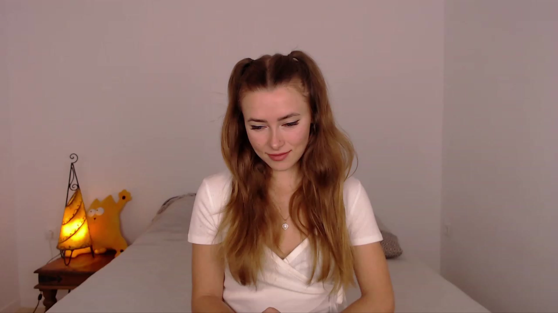 Gallery image thumbnail from SimonsWife's myfreecams stream on, 02/05/2024, 12:31 image 12 of 20