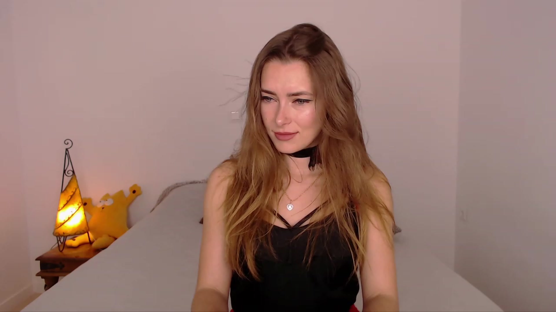 Gallery image thumbnail from SimonsWife's myfreecams stream on, 02/14/2024, 14:51 image 11 of 20