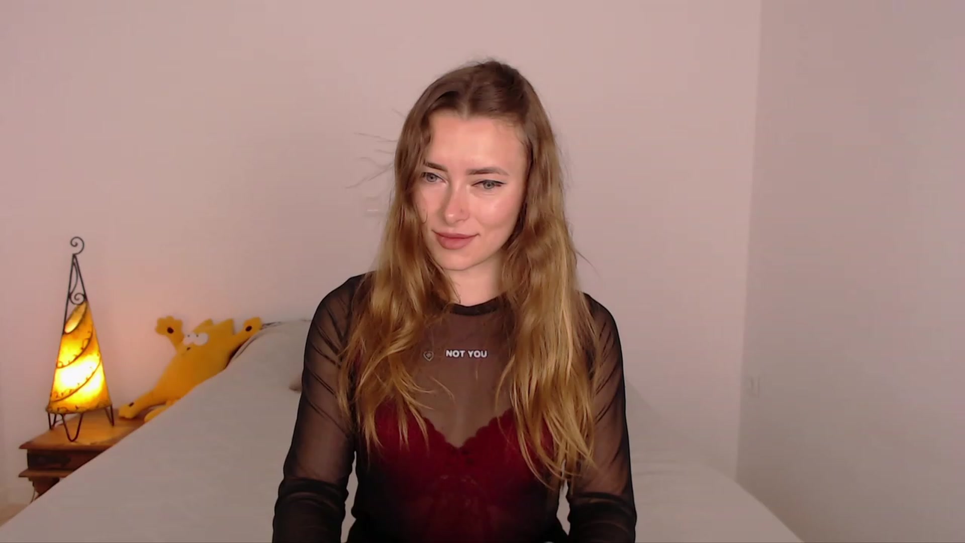 Gallery image thumbnail from SimonsWife's myfreecams stream on, 02/25/2024, 16:05 image 3 of 20
