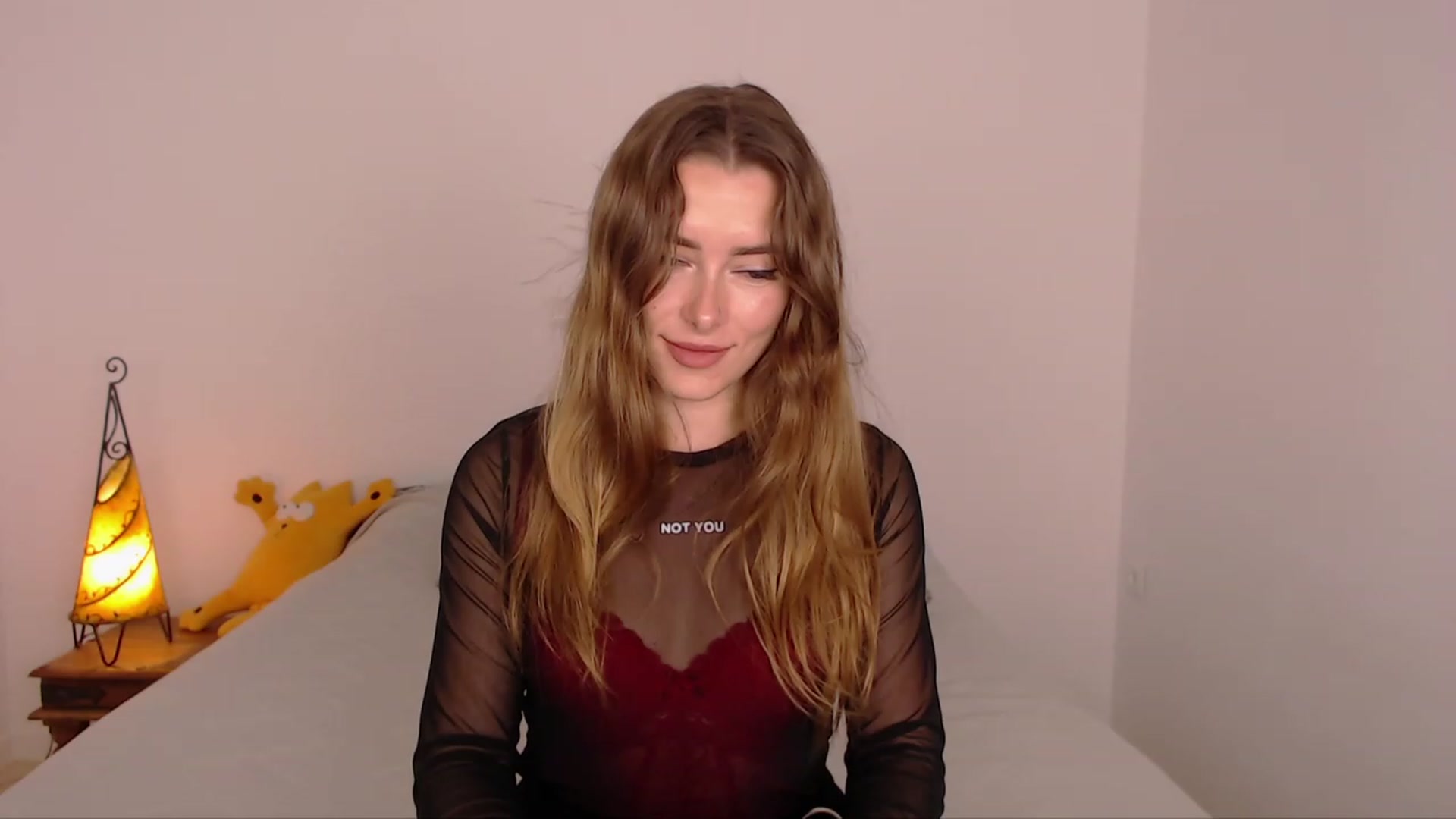 Gallery image thumbnail from SimonsWife's myfreecams stream on, 02/25/2024, 16:05 image 15 of 20