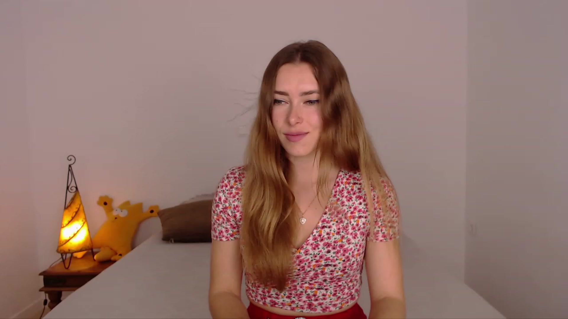Gallery image thumbnail from SimonsWife's myfreecams stream on, 03/04/2024, 13:27 image 5 of 20