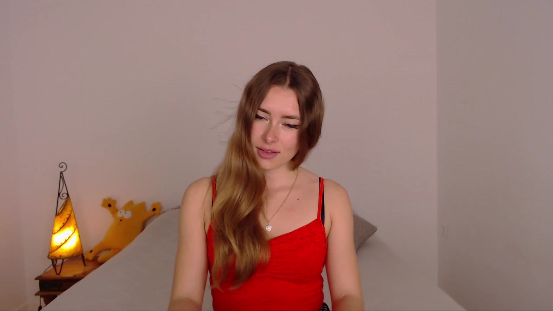 Gallery image thumbnail from SimonsWife's myfreecams stream on, 03/11/2024, 13:23 image 10 of 20
