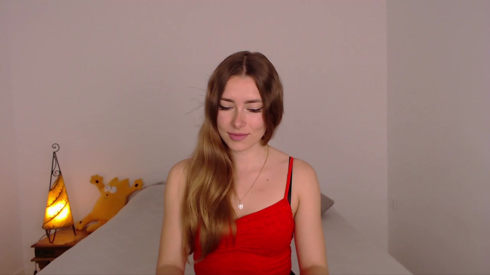 Gallery image thumbnail from SimonsWife's myfreecams stream on, 03/11/2024, 13:23 image 5 of 20