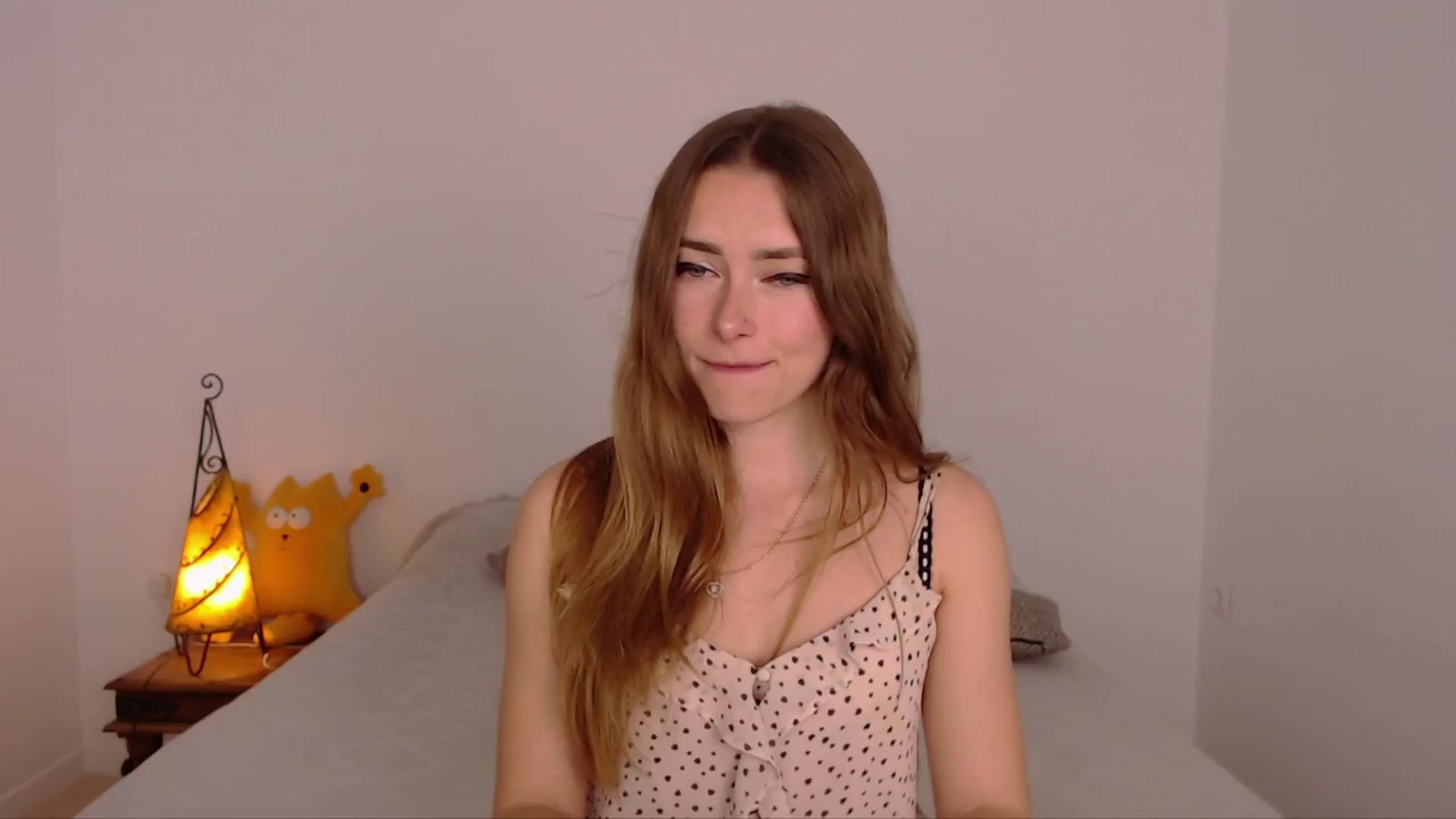 Gallery image thumbnail from SimonsWife's myfreecams stream on, 03/13/2024, 13:20 image 10 of 20