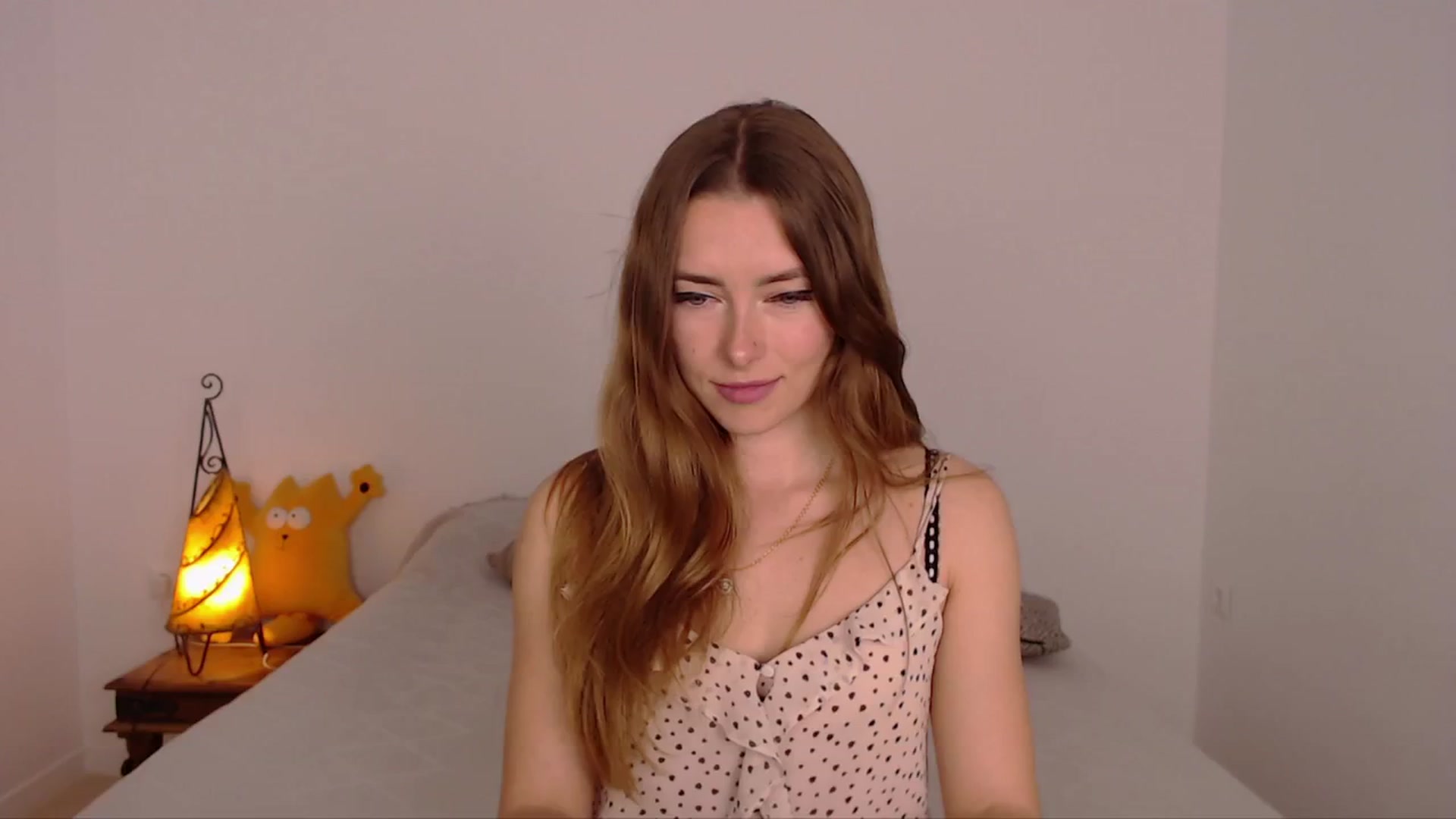 Gallery image thumbnail from SimonsWife's myfreecams stream on, 03/13/2024, 13:20 image 15 of 20