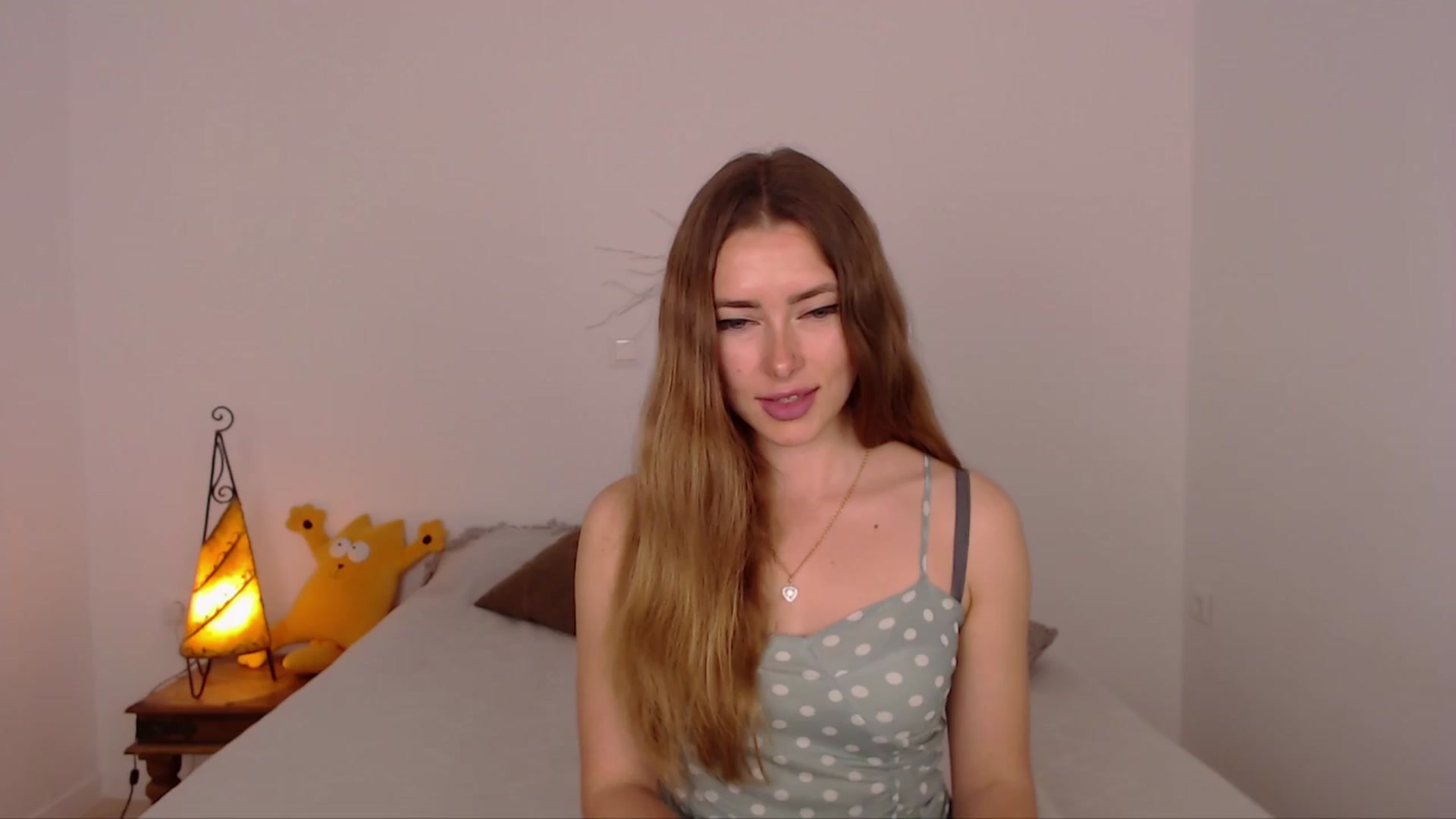 Gallery image thumbnail from SimonsWife's myfreecams stream on, 04/03/2024, 13:00 image 14 of 20