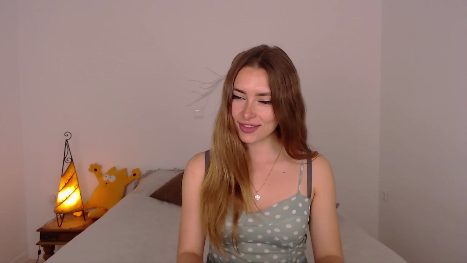Gallery image thumbnail from SimonsWife's myfreecams stream on, 04/03/2024, 14:49 image 2 of 20