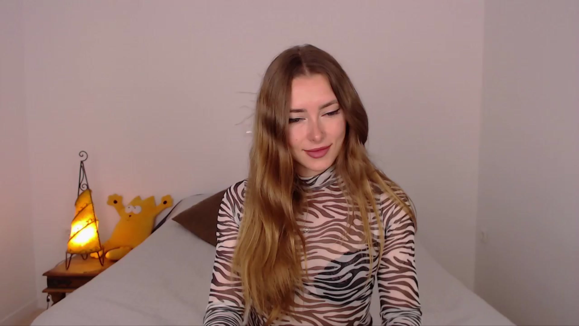Gallery image thumbnail from SimonsWife's myfreecams stream on, 04/08/2024, 11:47 image 17 of 20