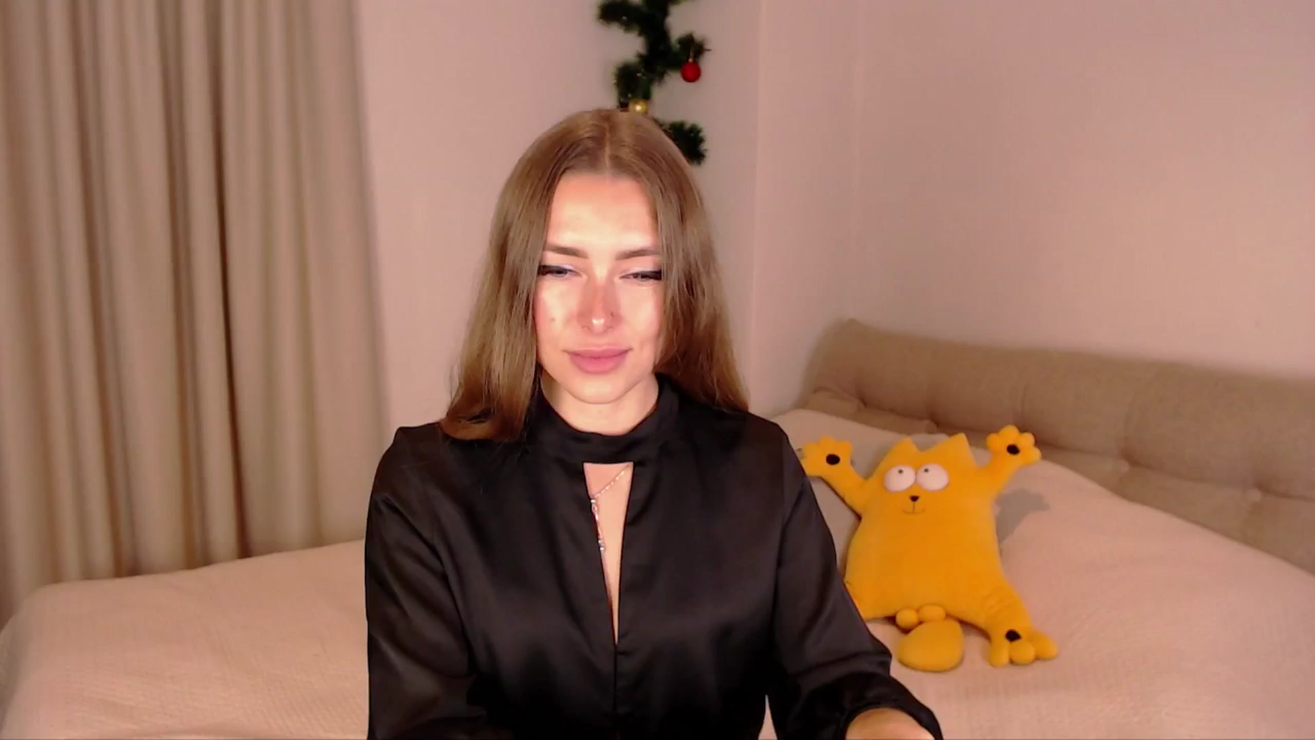 Gallery image thumbnail from SimonsWife's myfreecams stream on, 01/13/2025, 12:47 image 15 of 20
