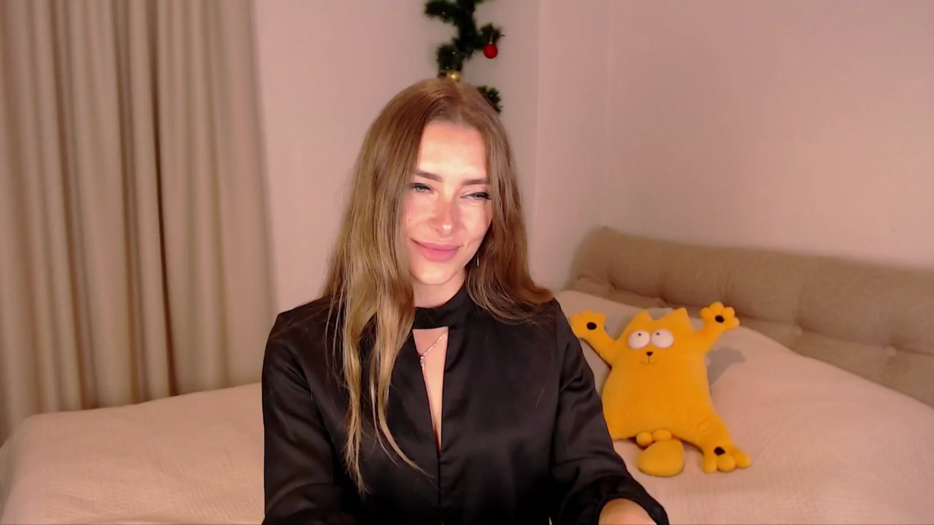 Gallery image thumbnail from SimonsWife's myfreecams stream on, 01/13/2025, 12:47 image 8 of 20