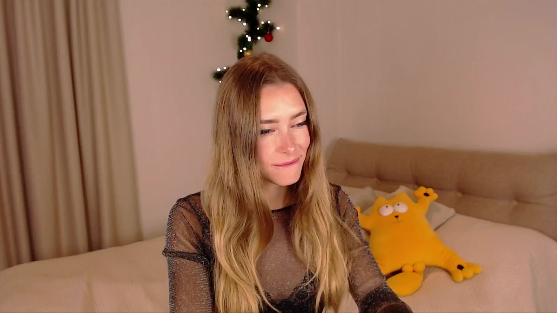 Gallery image thumbnail from SimonsWife's myfreecams stream on, 01/23/2025, 12:18 image 4 of 20