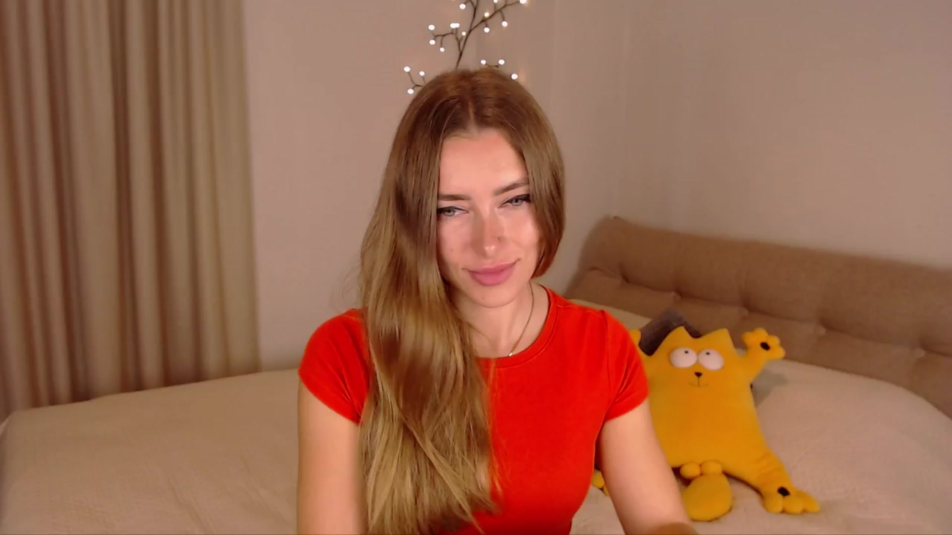 Gallery image thumbnail from SimonsWife's myfreecams stream on, 01/27/2025, 12:53 image 6 of 20