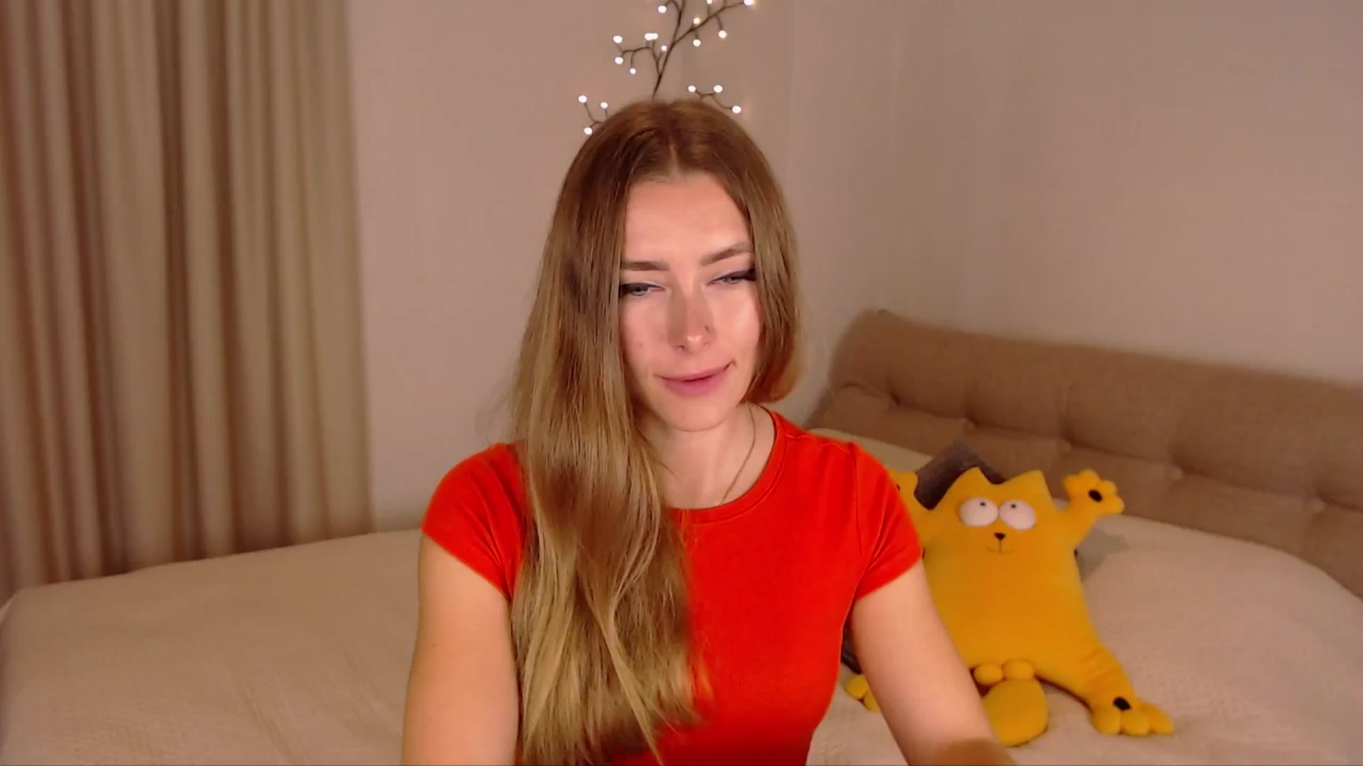 Gallery image thumbnail from SimonsWife's myfreecams stream on, 01/27/2025, 12:53 image 15 of 20