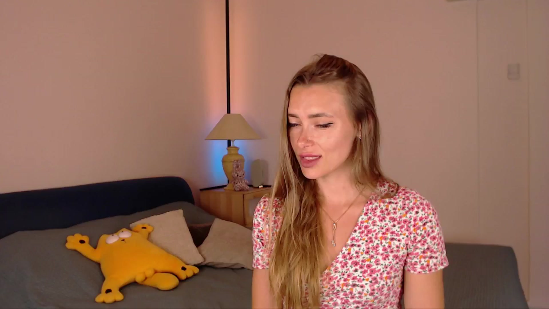 Gallery image thumbnail from SimonsWife's myfreecams stream on, 06/12/2025, 16:21 image 20 of 20