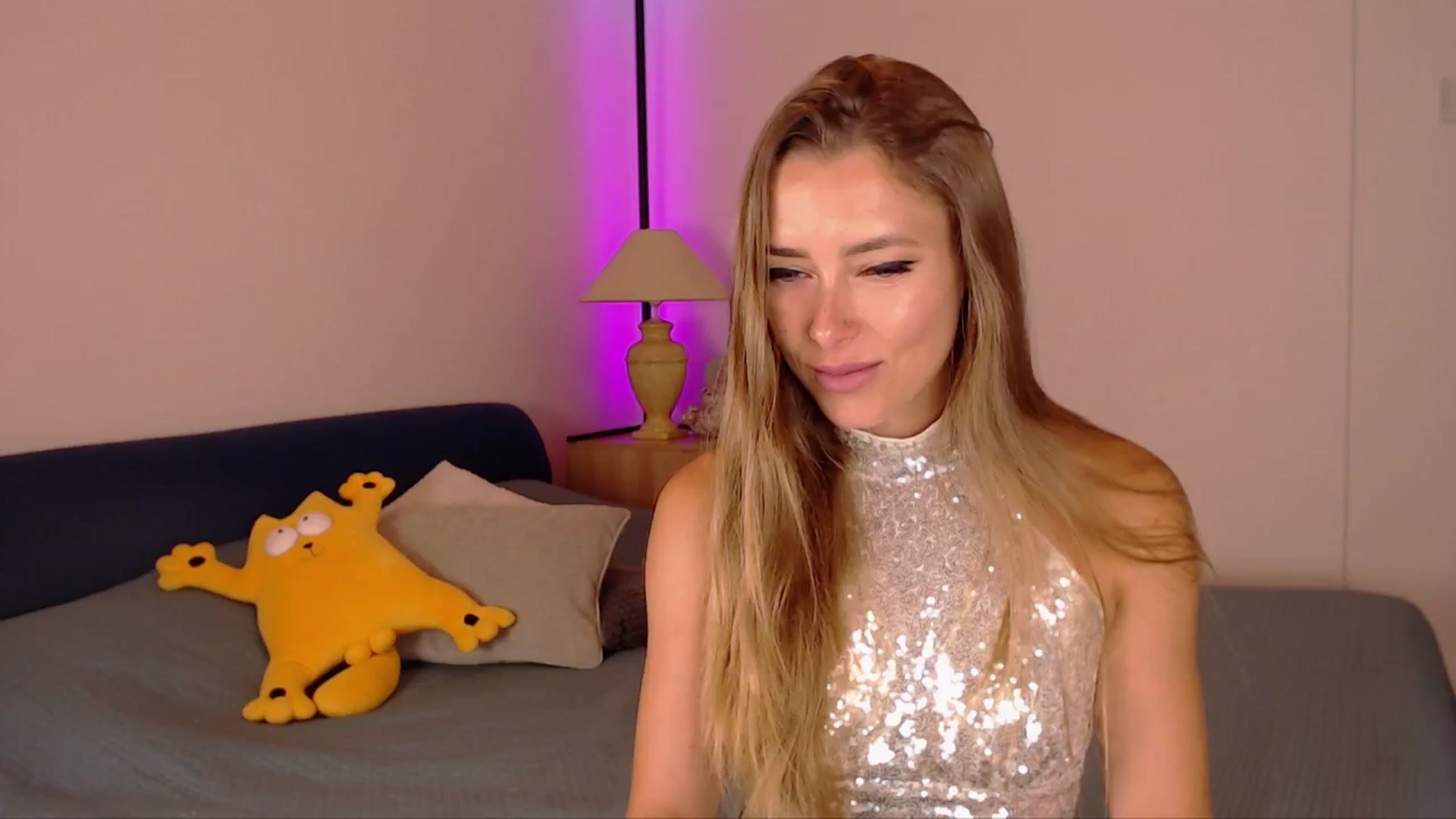 Gallery image thumbnail from SimonsWife's myfreecams stream on, 07/02/2025, 12:09 image 11 of 20