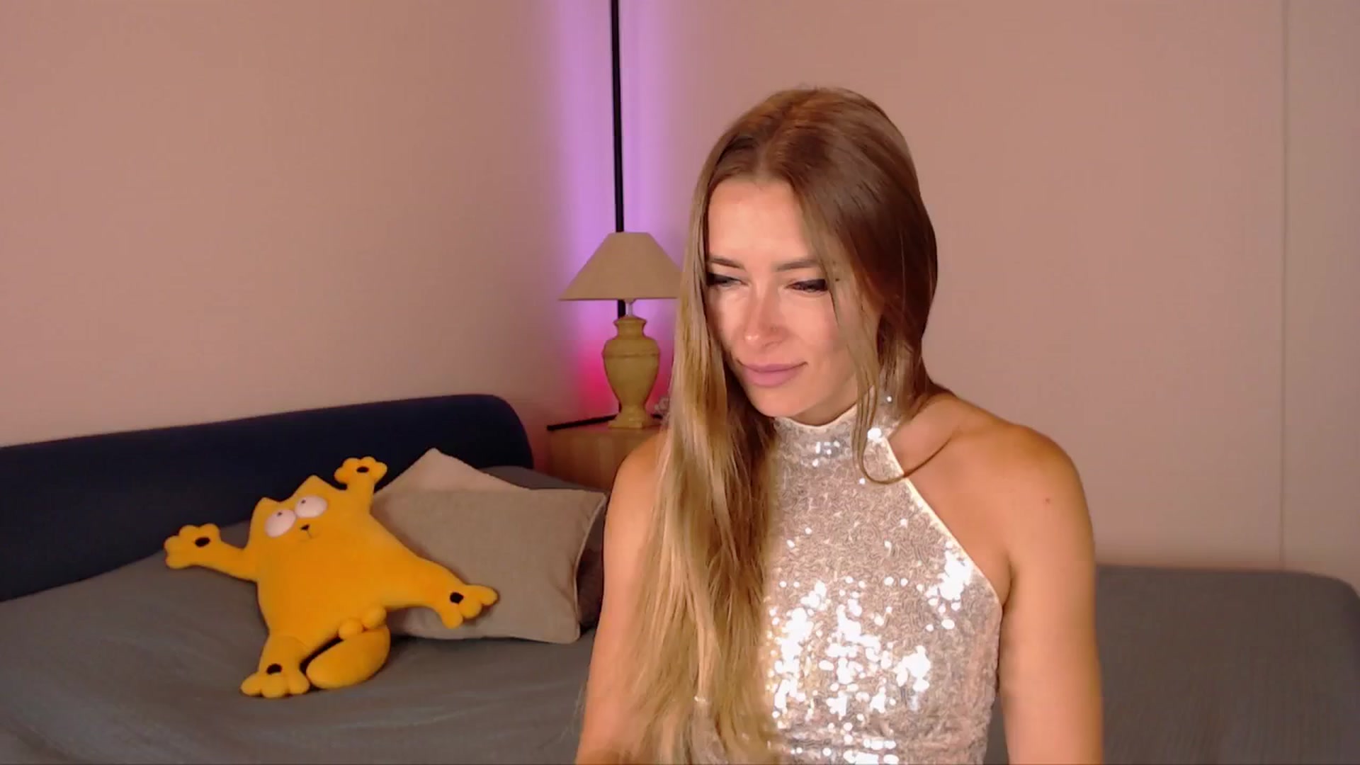 Gallery image thumbnail from SimonsWife's myfreecams stream on, 07/02/2025, 12:09 image 3 of 20