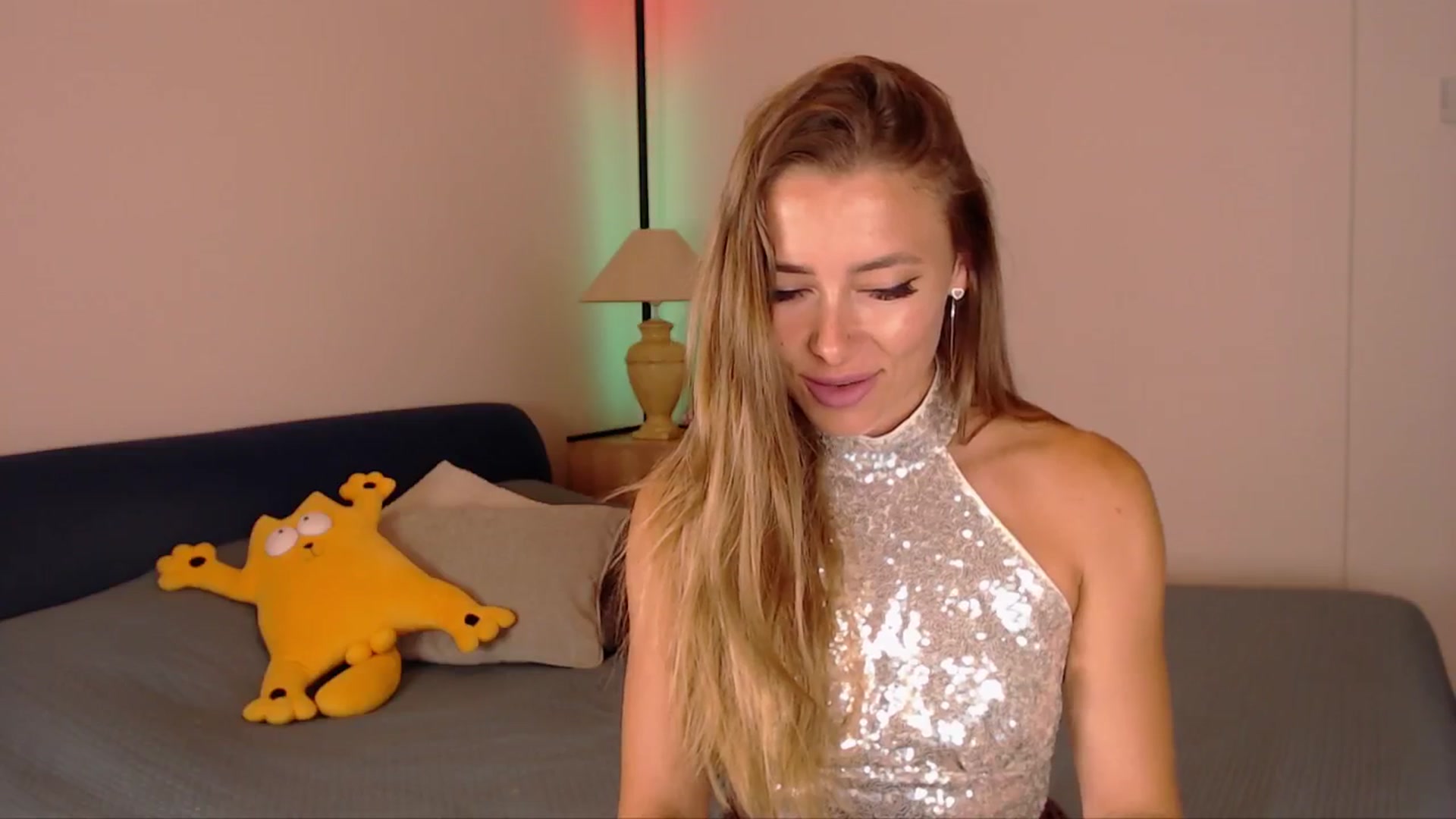 Gallery image thumbnail from SimonsWife's myfreecams stream on, 07/02/2025, 12:09 image 15 of 20