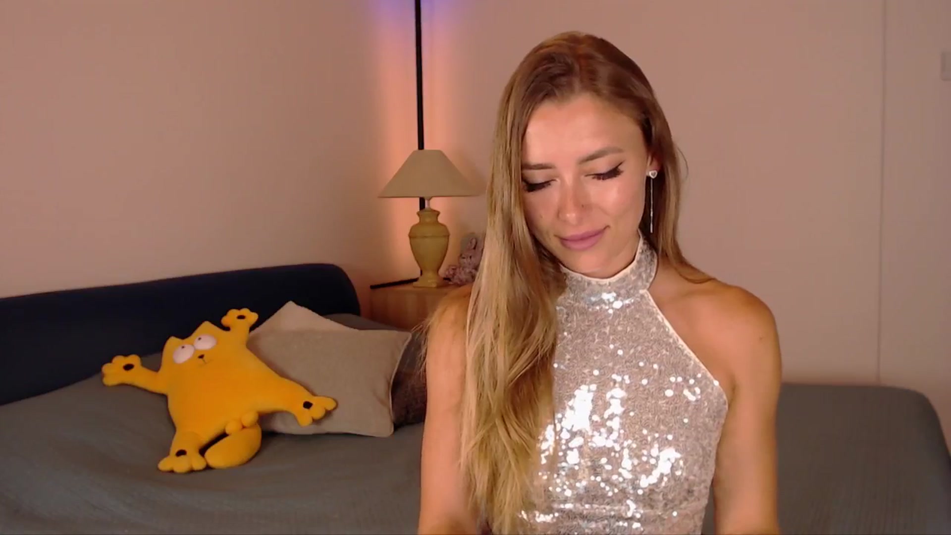Gallery image thumbnail from SimonsWife's myfreecams stream on, 07/02/2025, 12:09 image 13 of 20