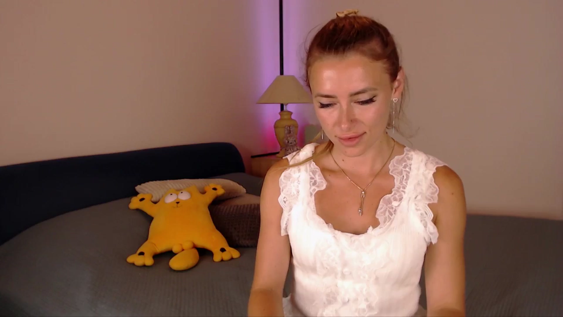 Gallery image thumbnail from SimonsWife's myfreecams stream on, 07/06/2025, 15:07 image 18 of 20