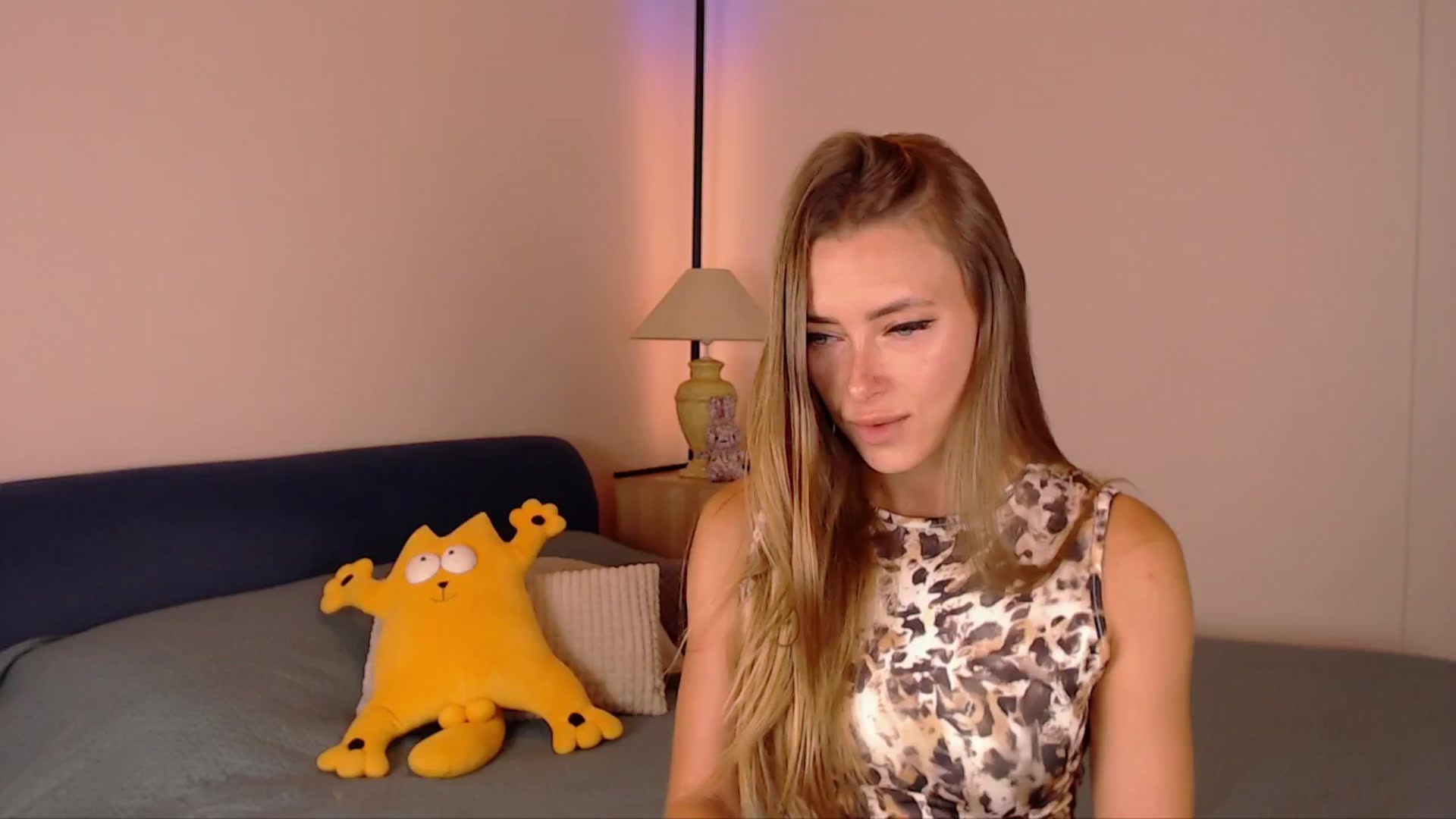 Gallery image thumbnail from SimonsWife's myfreecams stream on, 07/07/2025, 12:47 image 8 of 20