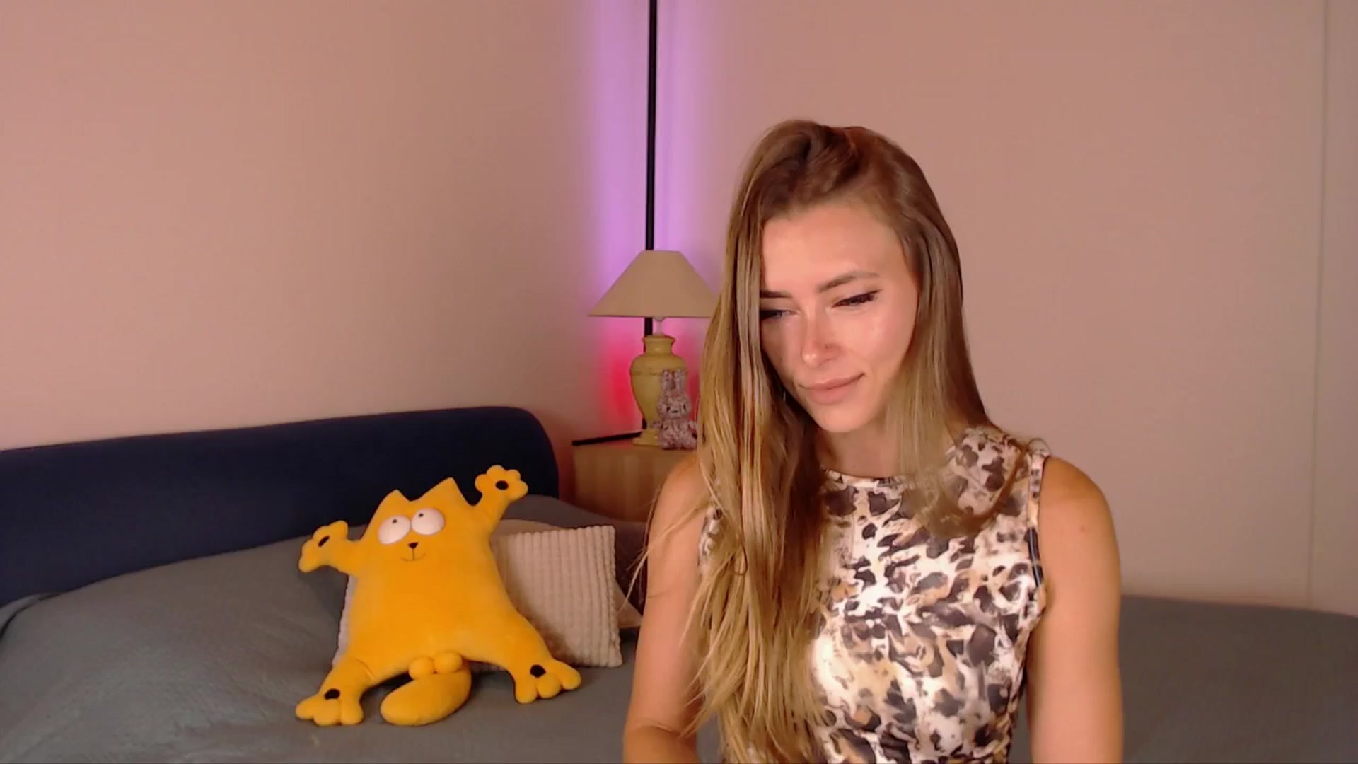 Gallery image thumbnail from SimonsWife's myfreecams stream on, 07/07/2025, 12:47 image 5 of 20