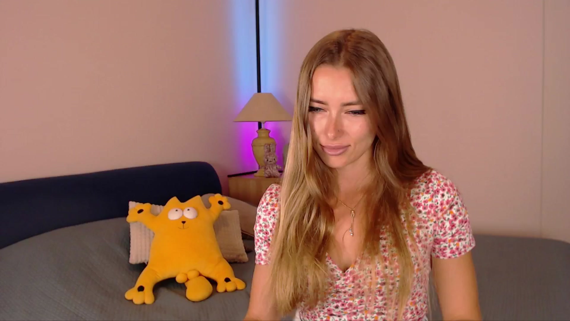 Gallery image thumbnail from SimonsWife's myfreecams stream on, 07/09/2025, 15:02 image 18 of 20