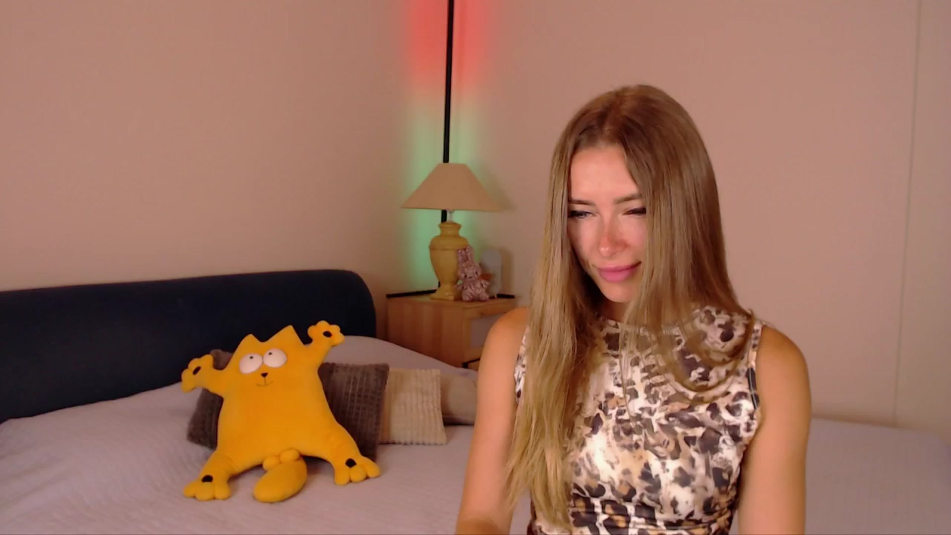 Gallery image thumbnail from SimonsWife's myfreecams stream on, 08/06/2025, 13:15 image 20 of 20