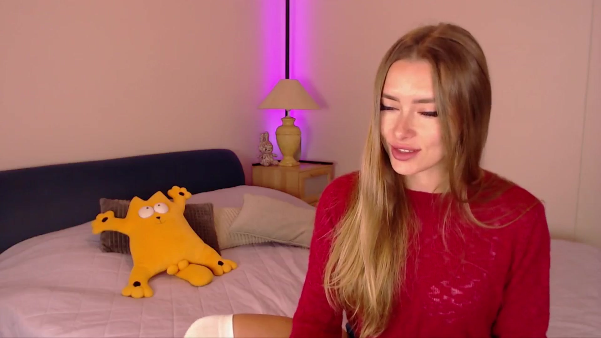 Gallery image thumbnail from SimonsWife's myfreecams stream on, 10/12/2025, 12:58 image 14 of 20