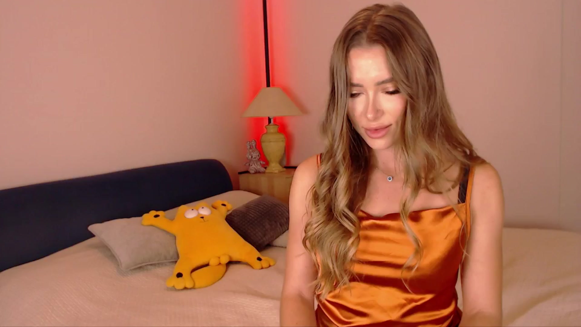 Gallery image thumbnail from SimonsWife's myfreecams stream on, 10/16/2025, 15:54 image 19 of 20
