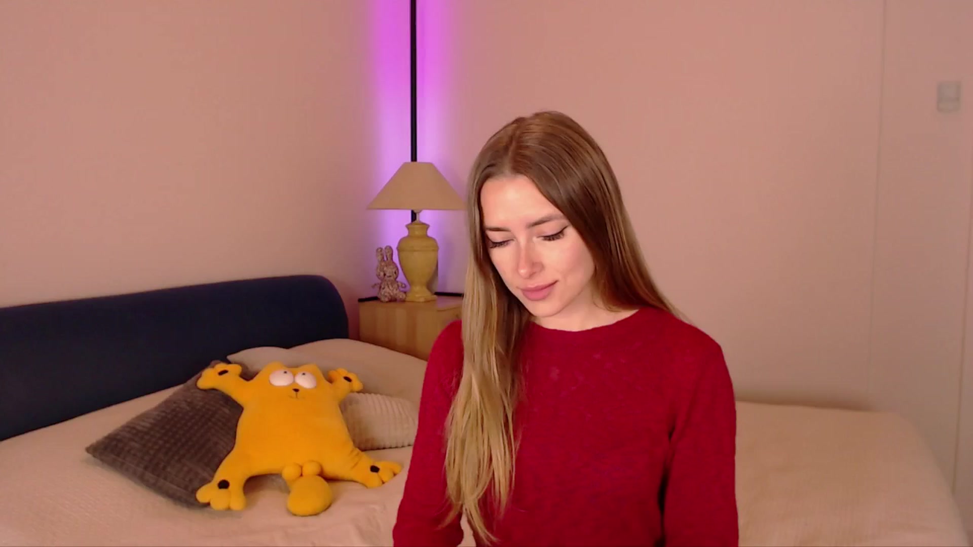 Gallery image thumbnail from SimonsWife's myfreecams stream on, 10/29/2025, 14:49 image 16 of 20