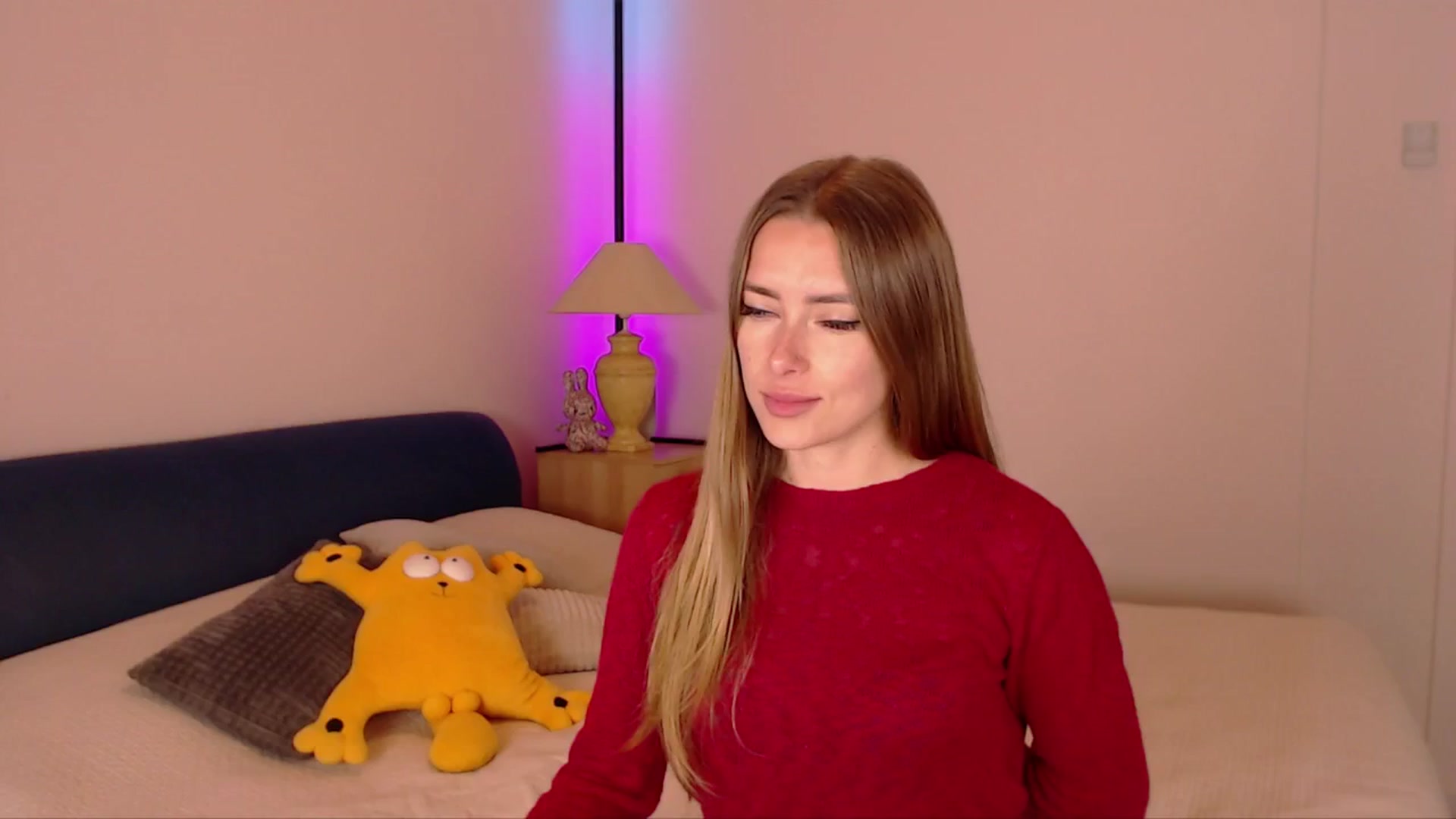 Gallery image thumbnail from SimonsWife's myfreecams stream on, 10/29/2025, 14:49 image 17 of 20
