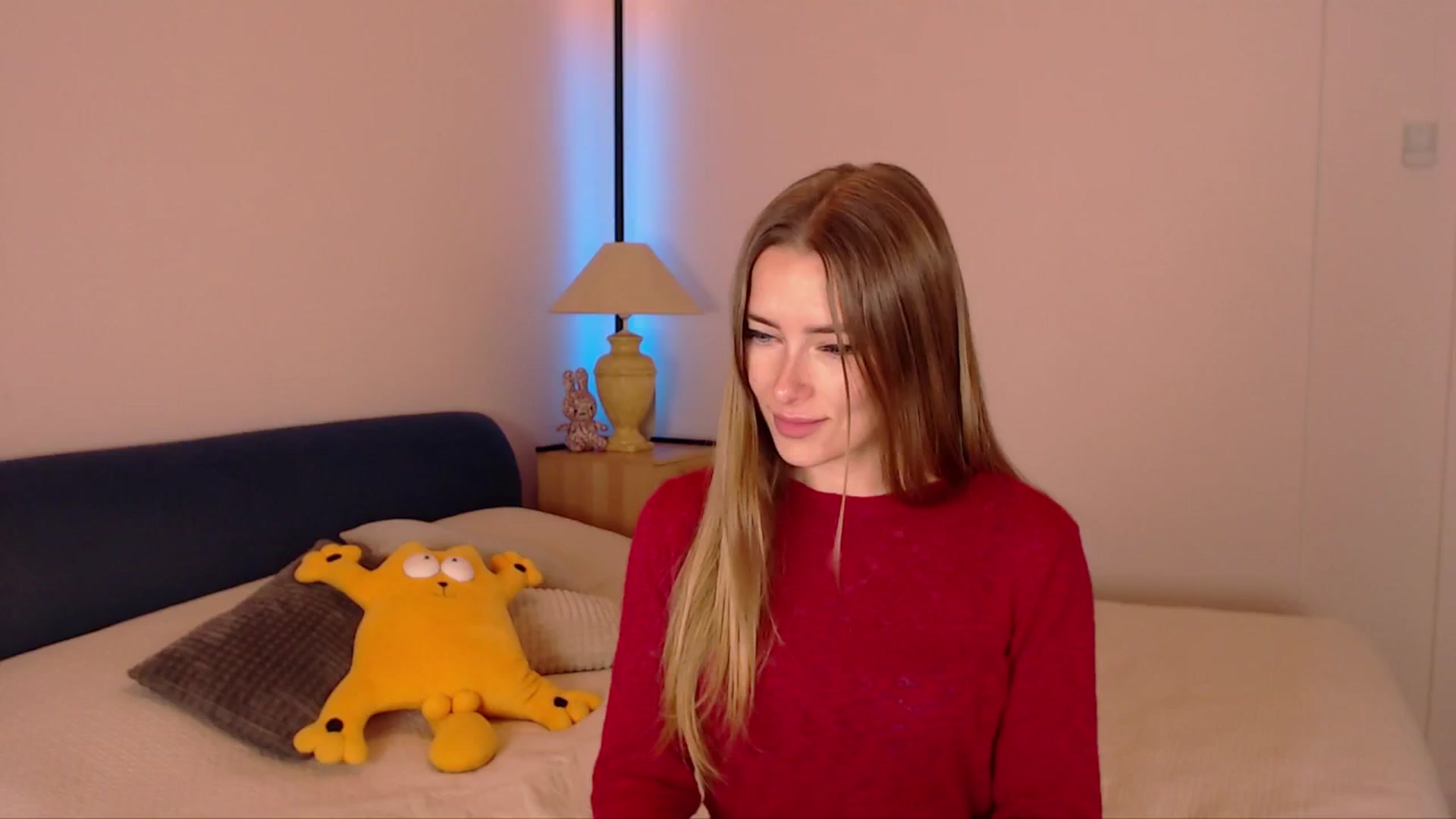 Gallery image thumbnail from SimonsWife's myfreecams stream on, 10/29/2025, 14:49 image 10 of 20