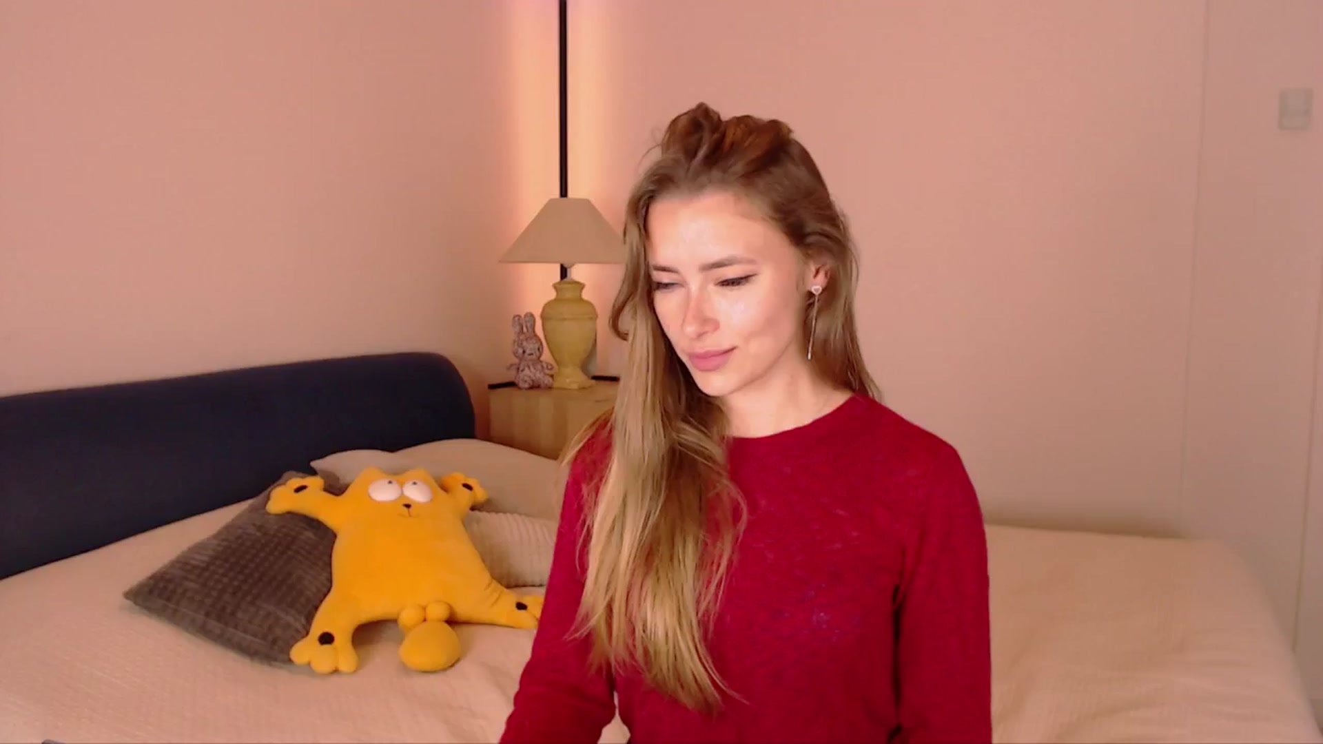 Gallery image thumbnail from SimonsWife's myfreecams stream on, 10/29/2025, 15:43 image 20 of 20