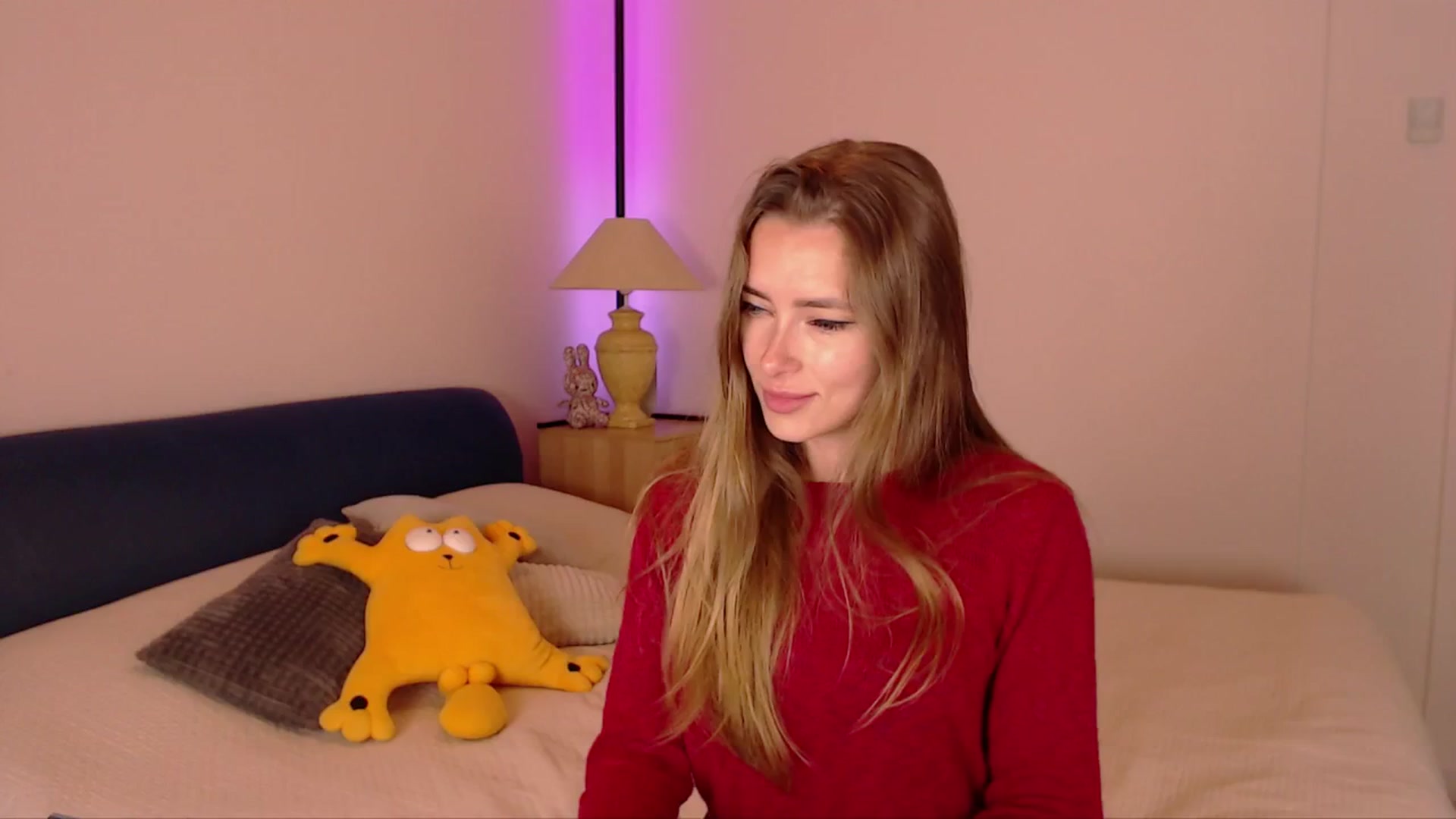 Gallery image thumbnail from SimonsWife's myfreecams stream on, 10/29/2025, 15:43 image 11 of 20