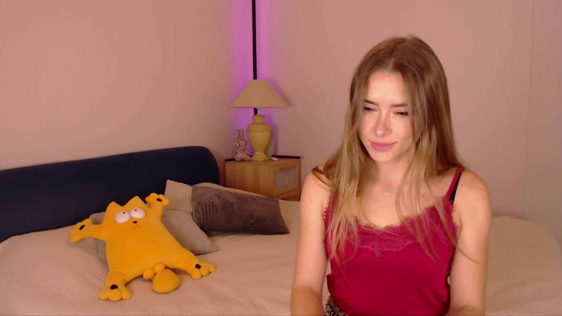 Gallery image thumbnail from SimonsWife's myfreecams stream on, 11/05/2025, 14:17 image 3 of 20