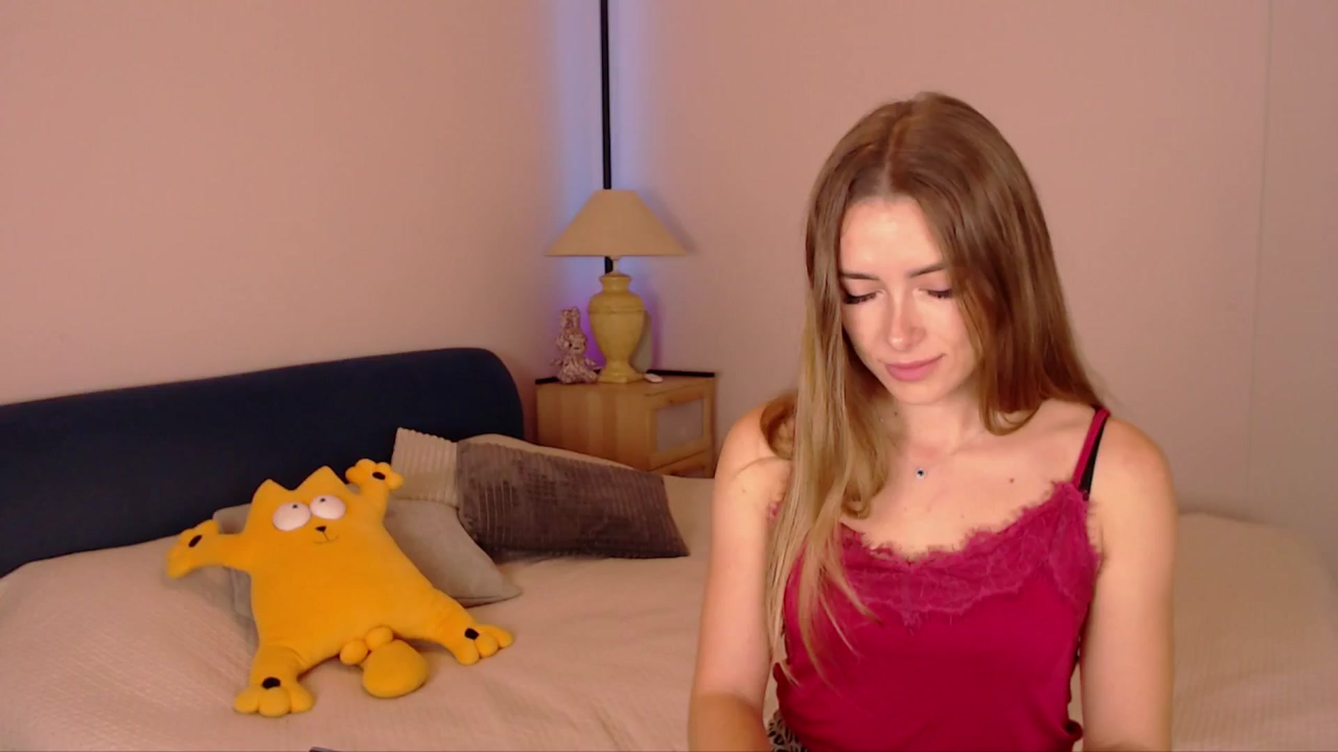 Gallery image thumbnail from SimonsWife's myfreecams stream on, 11/05/2025, 14:17 image 20 of 20