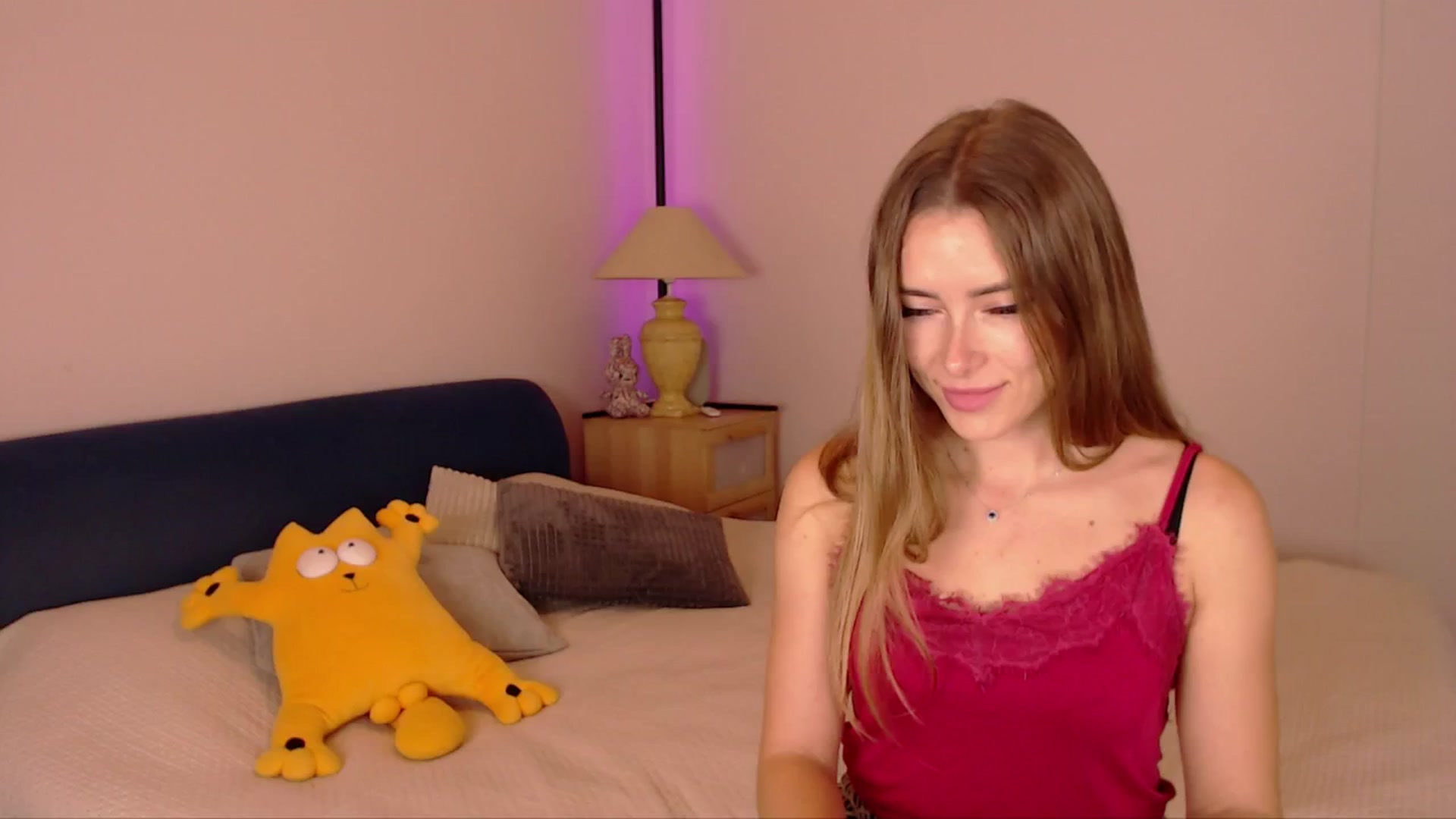 Gallery image thumbnail from SimonsWife's myfreecams stream on, 11/05/2025, 14:17 image 18 of 20