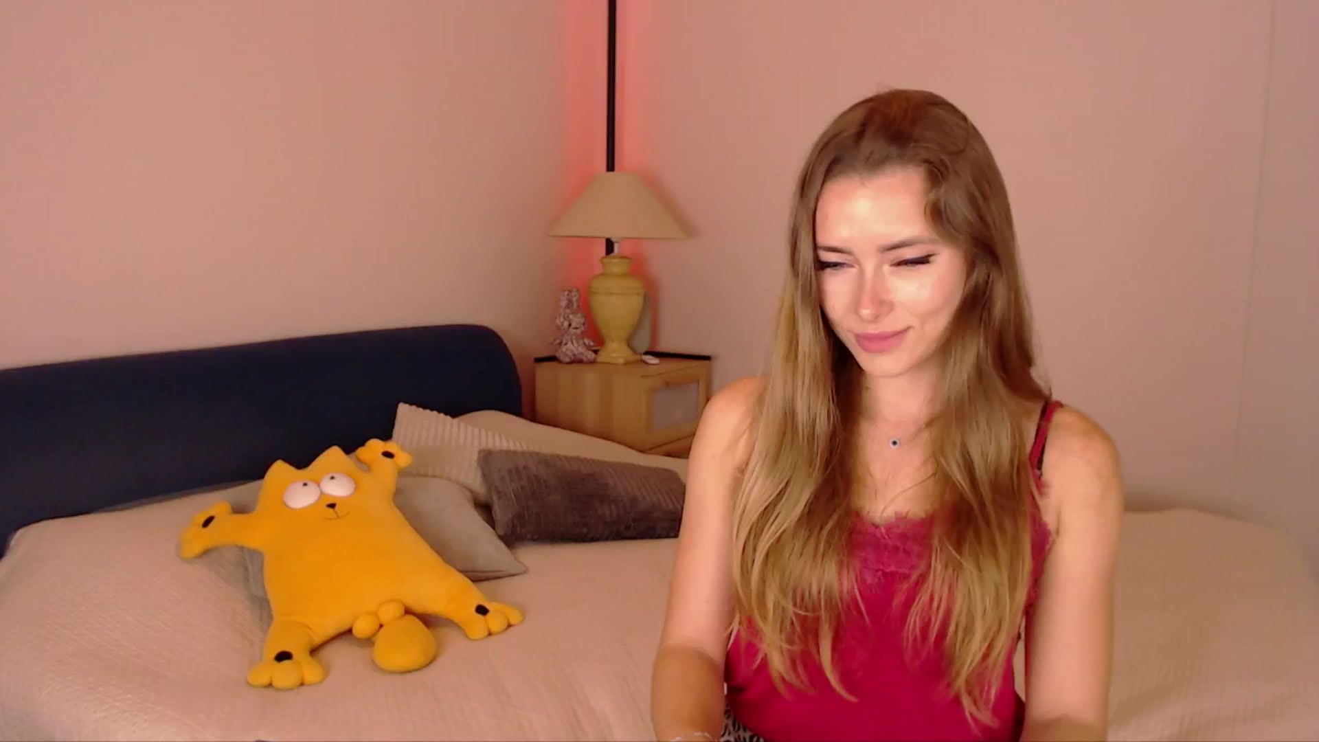 Gallery image thumbnail from SimonsWife's myfreecams stream on, 11/05/2025, 16:04 image 19 of 20
