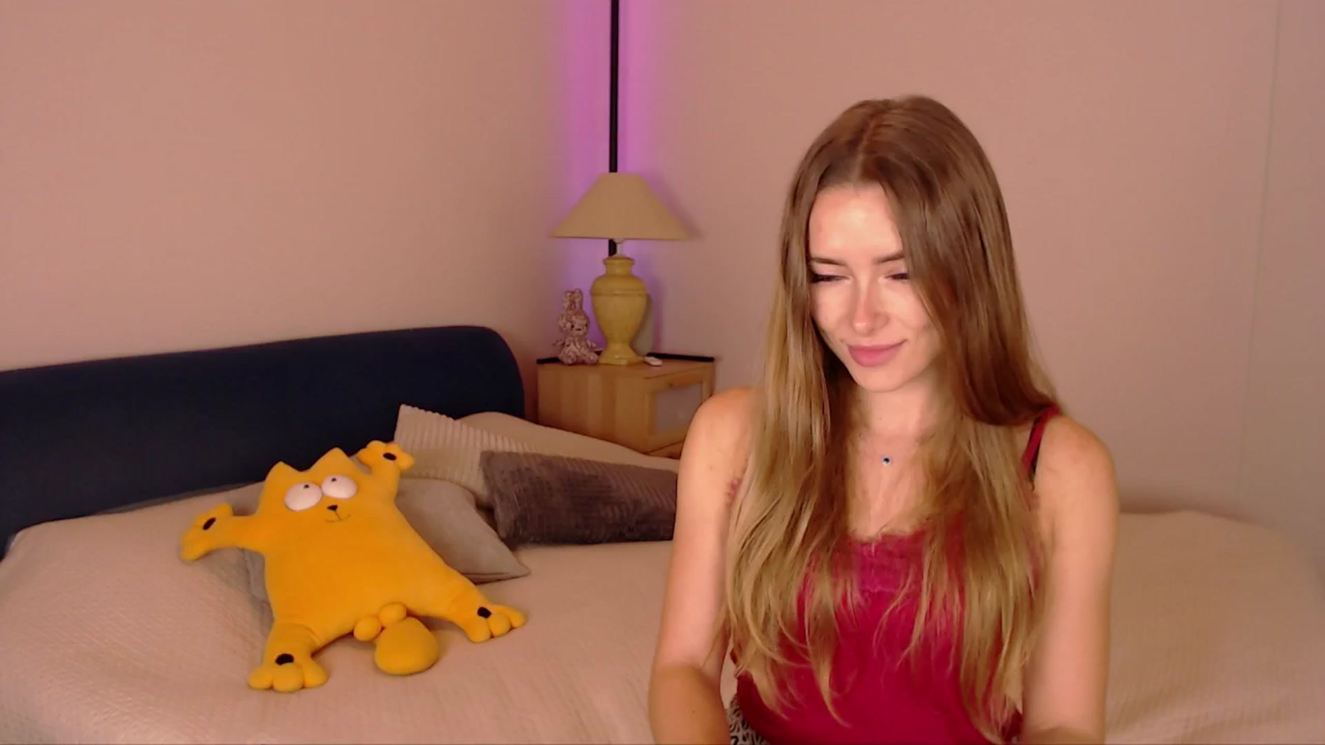 Gallery image thumbnail from SimonsWife's myfreecams stream on, 11/05/2025, 16:04 image 5 of 20